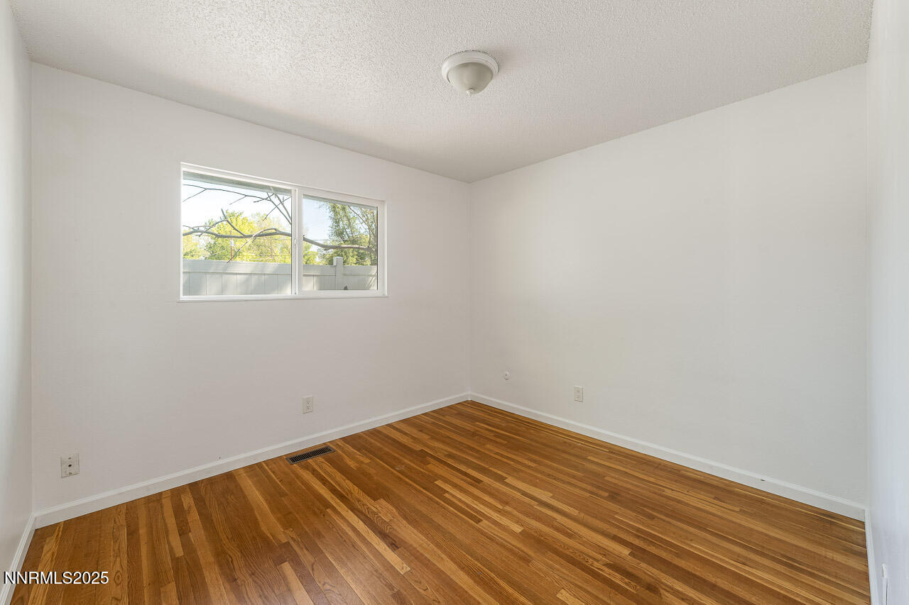 201 N Carson Meadow Drive Property Photo 13