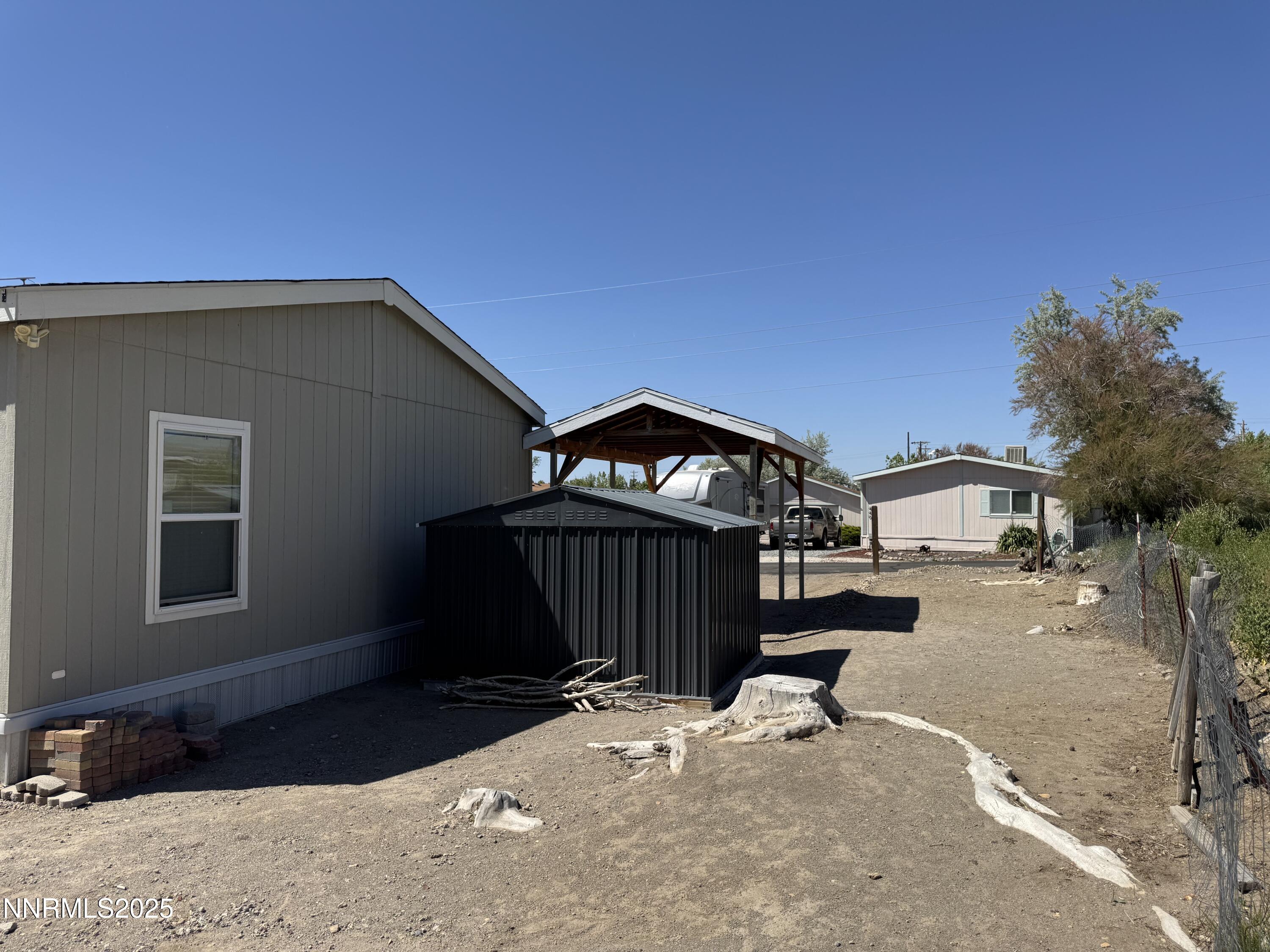 445 Mira Street Property Photo 18