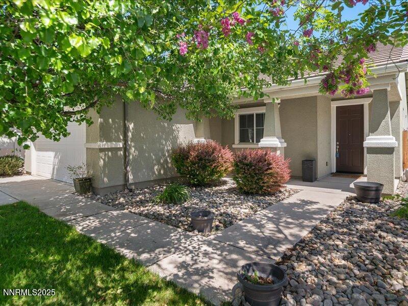 335 Manciano Way Property Photo 1