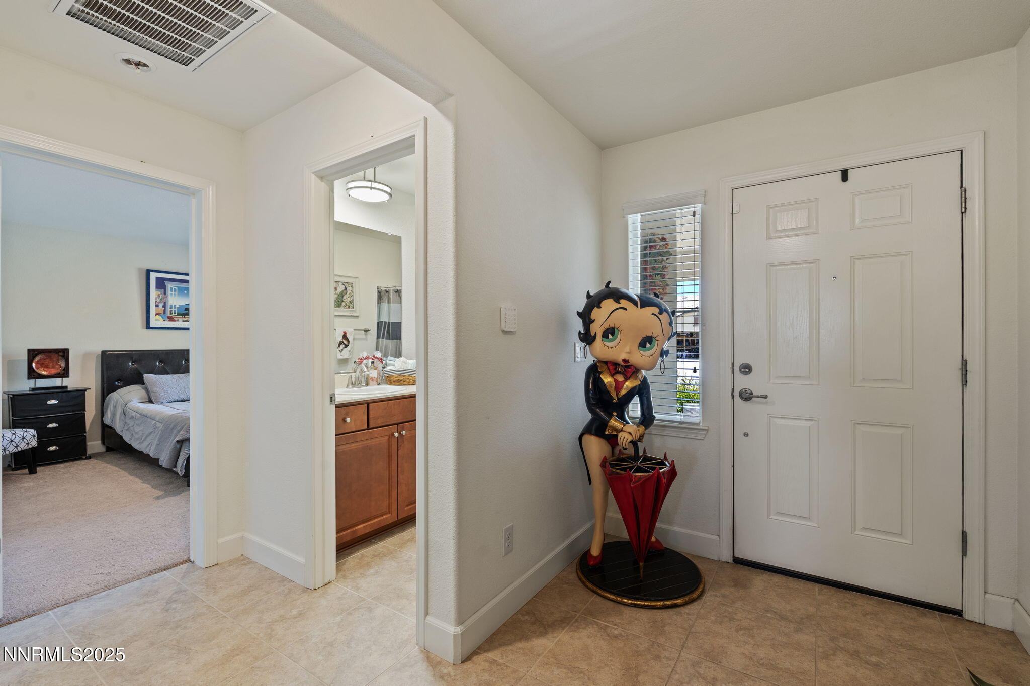 7240 Rutherford Drive Property Photo 6