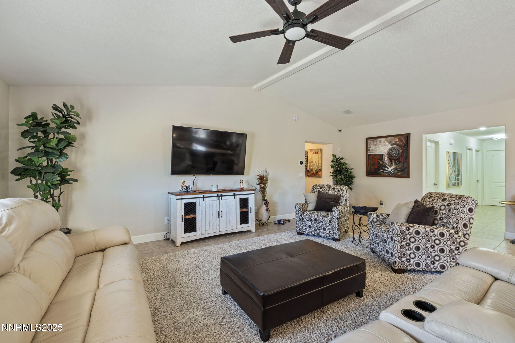 7240 Rutherford Drive Property Photo 10