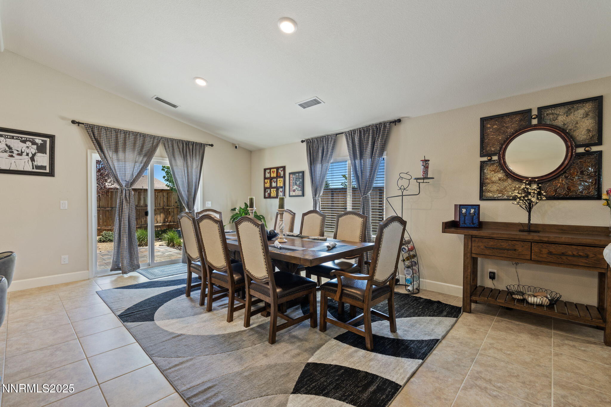 7240 Rutherford Drive Property Photo 13