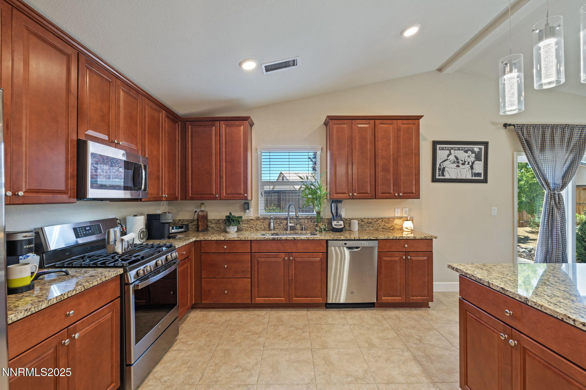 7240 Rutherford Drive Property Photo 15