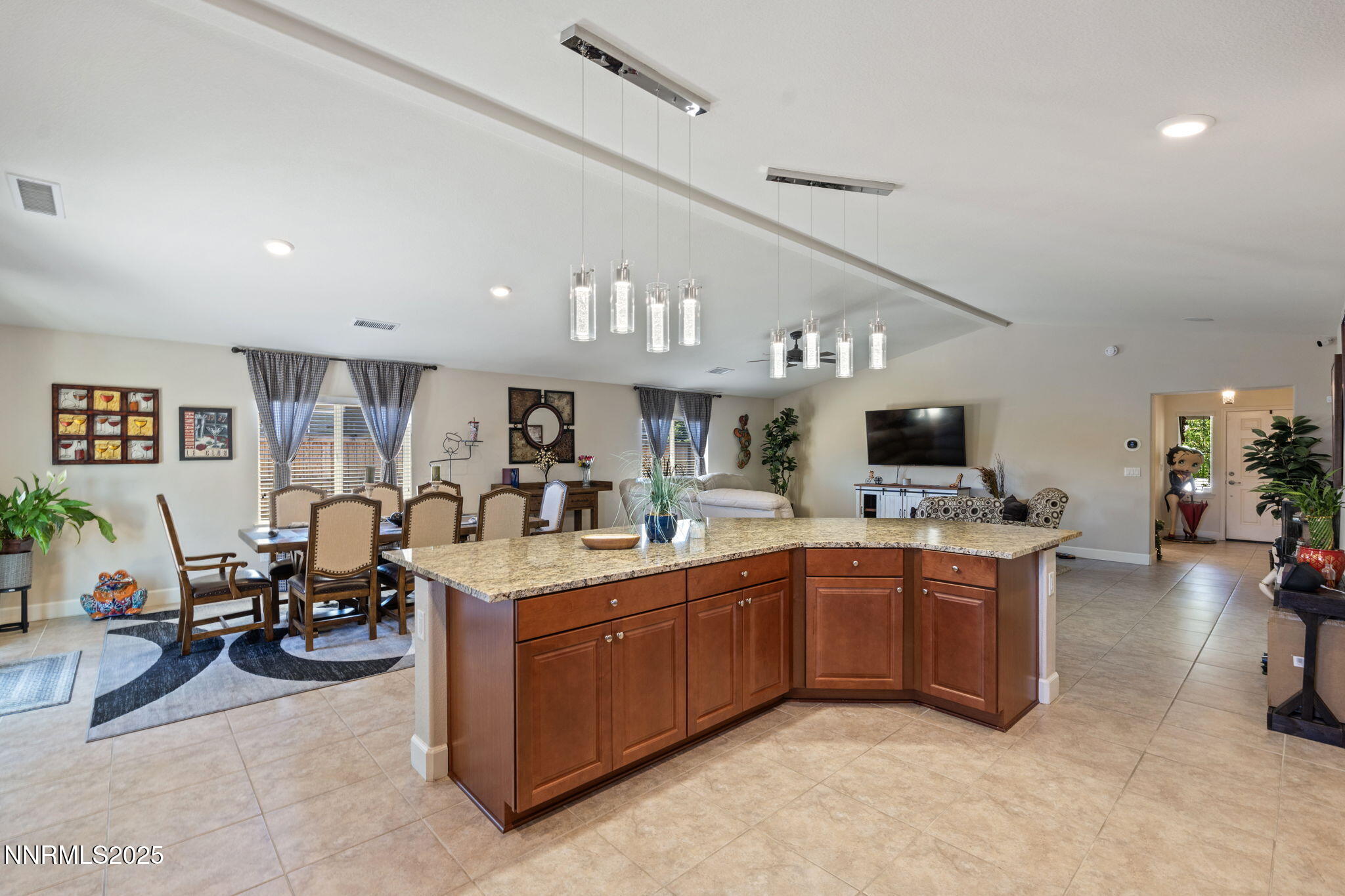 7240 Rutherford Drive Property Photo 22