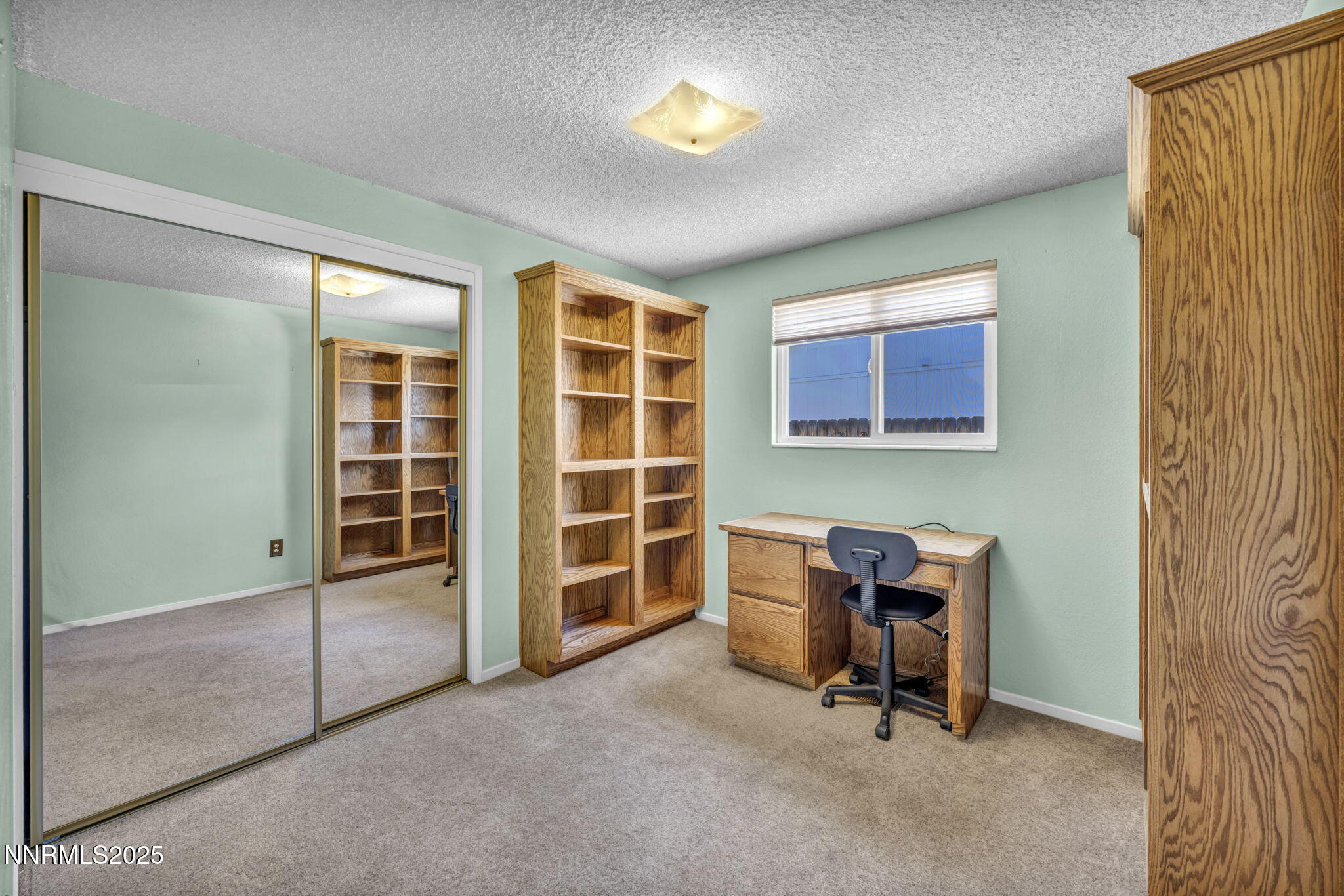 2480 Meadowbrook Lane Property Photo 32