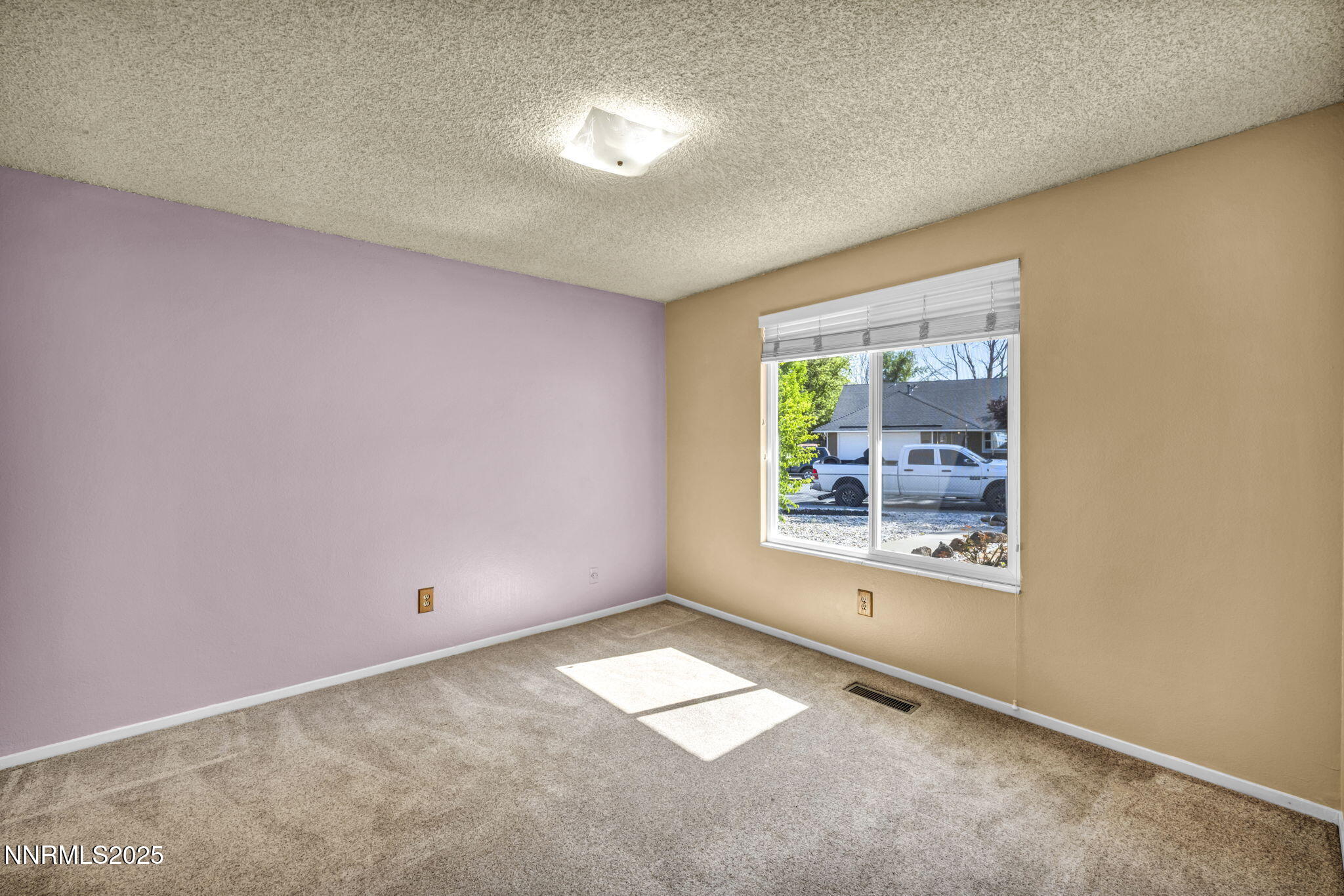 2480 Meadowbrook Lane Property Photo 34