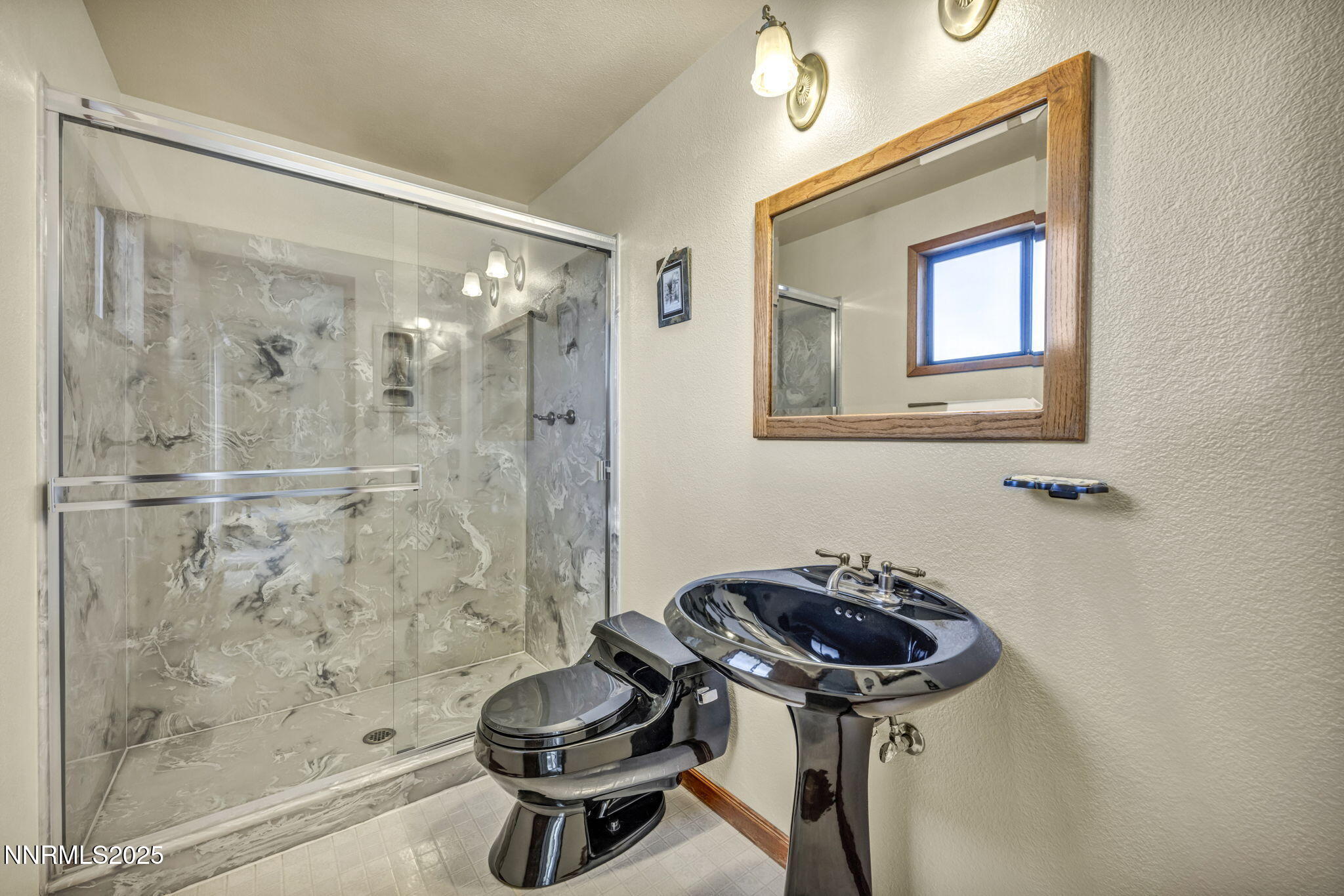 2480 Meadowbrook Lane Property Photo 41