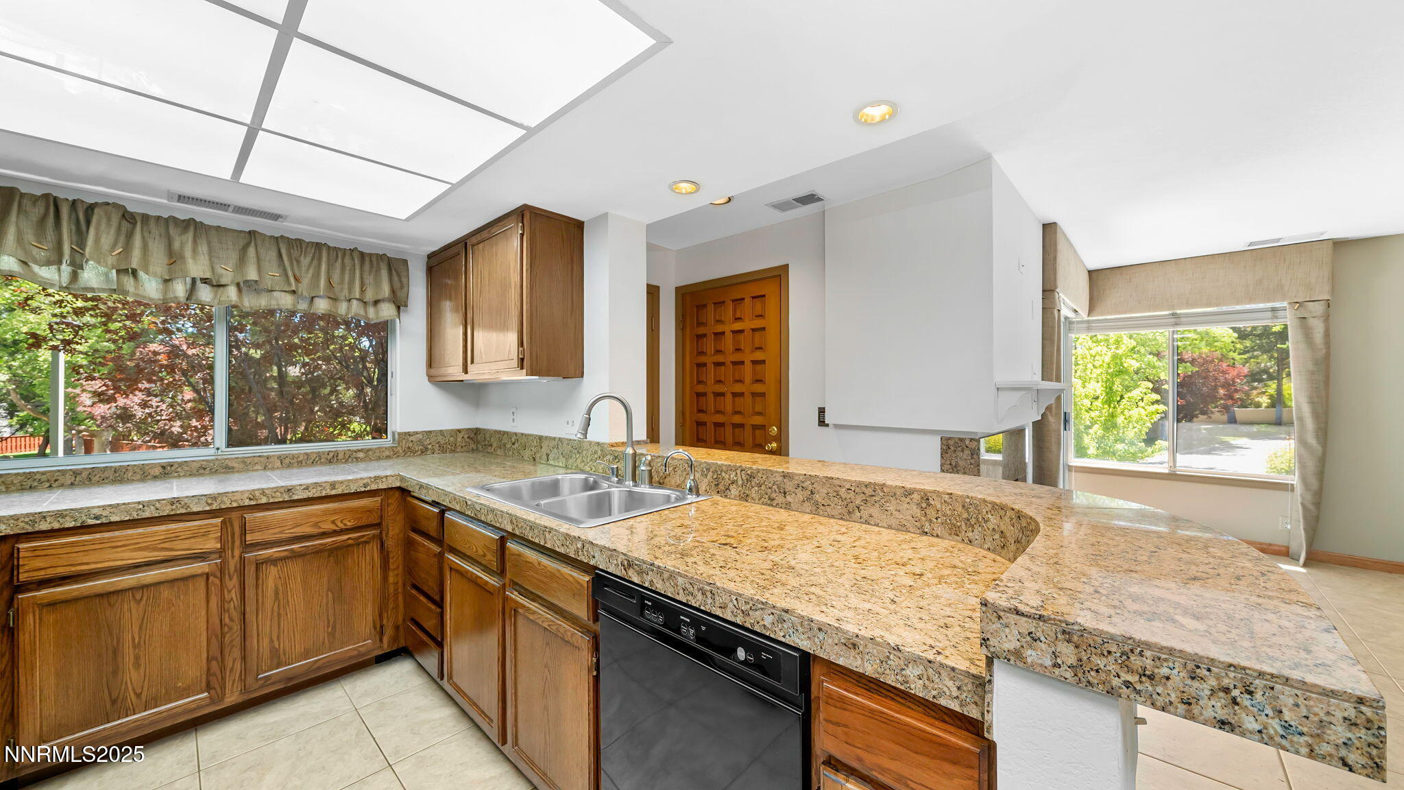 3225 Browns Creek Court Property Photo 12