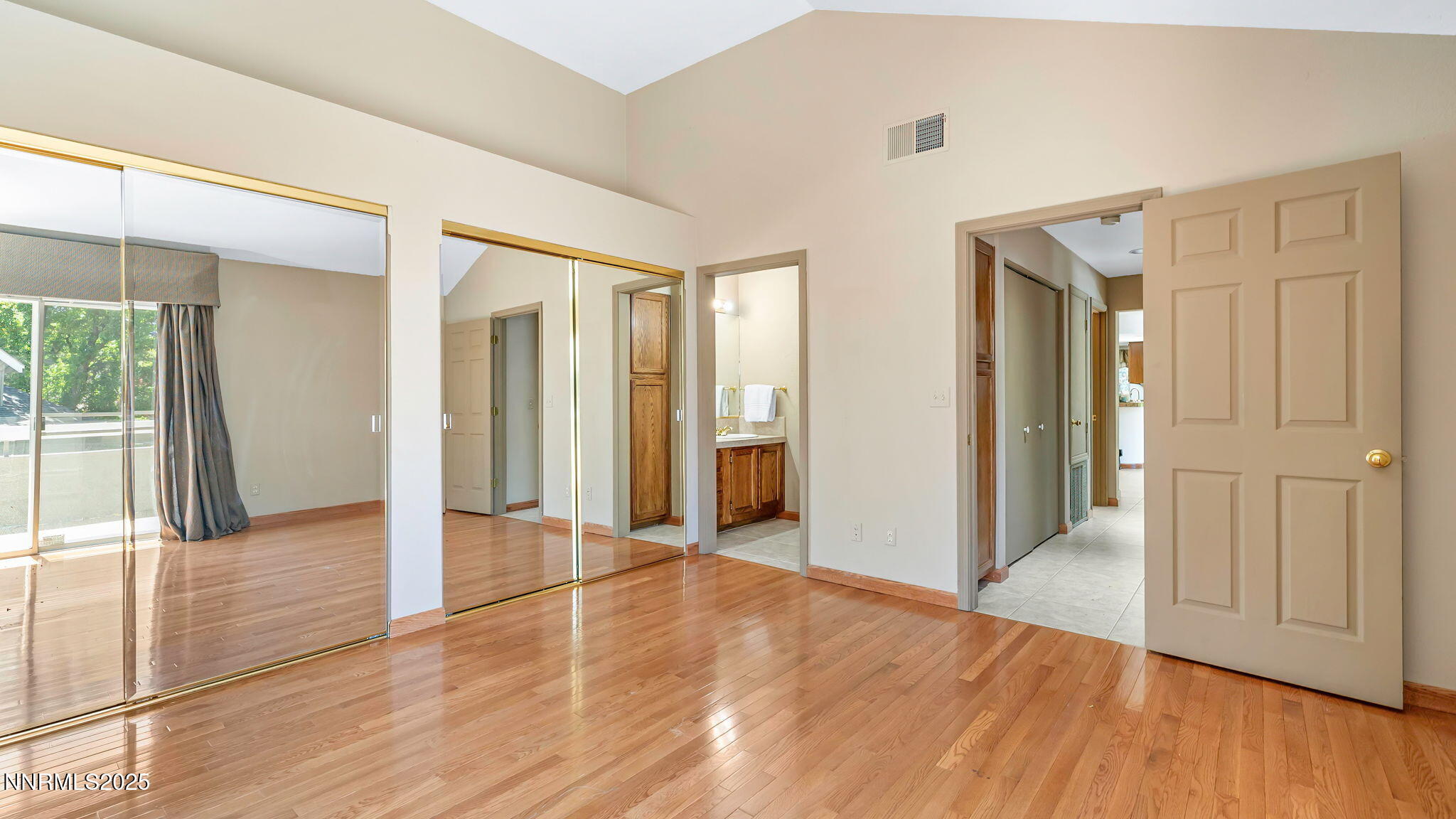 3225 Browns Creek Court Property Photo 20