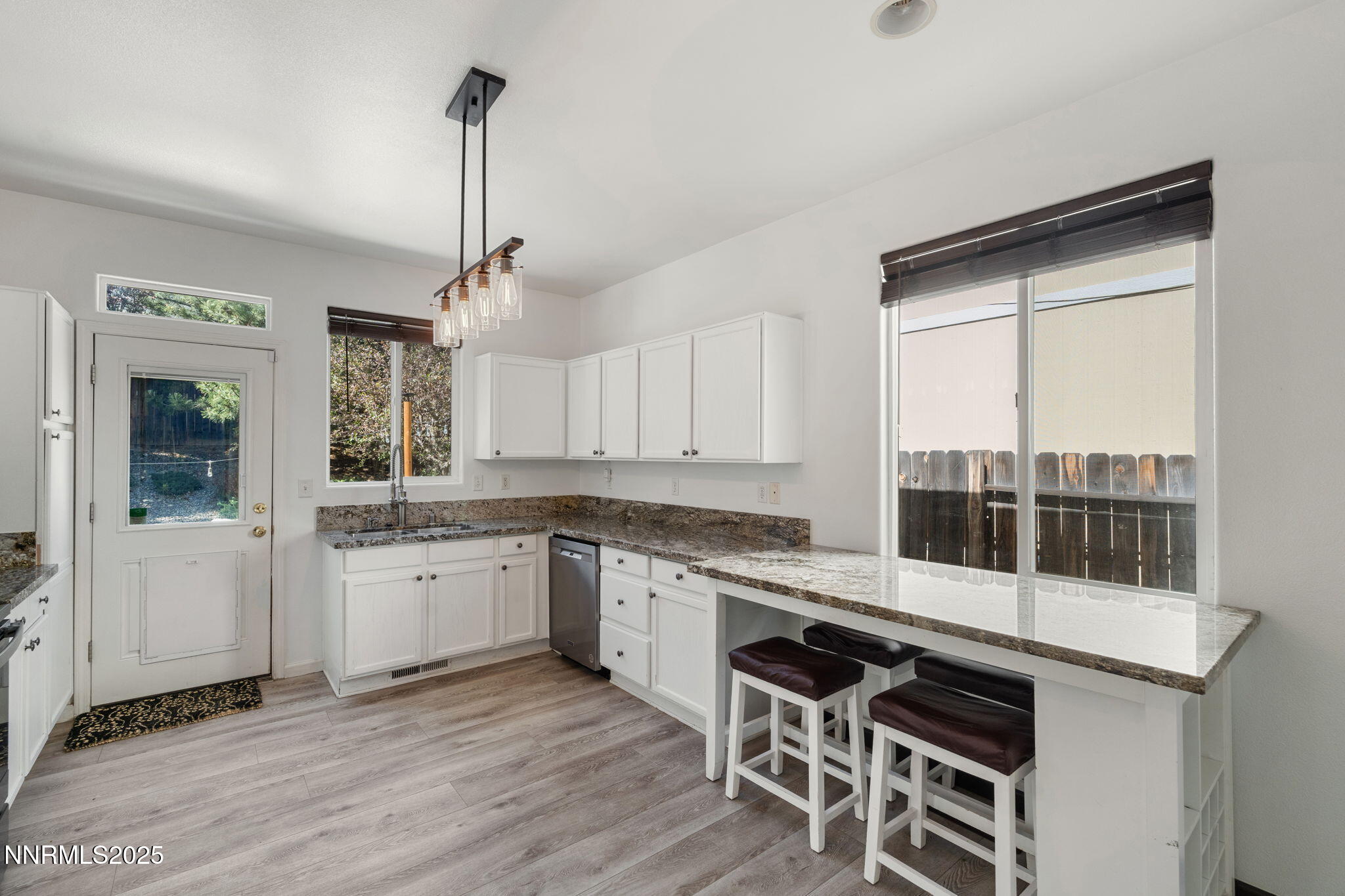 5895 Evening Blue Court Property Photo 16