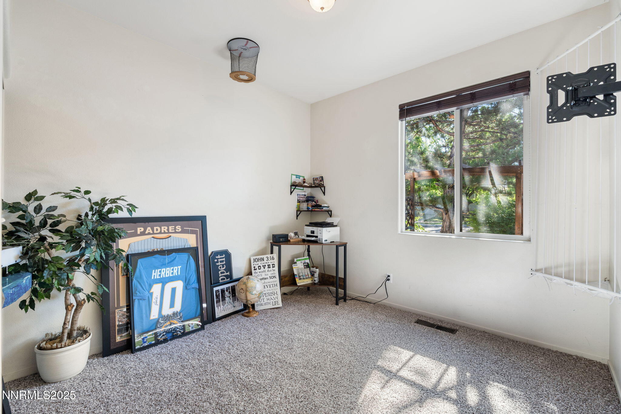 5895 Evening Blue Court Property Photo 25