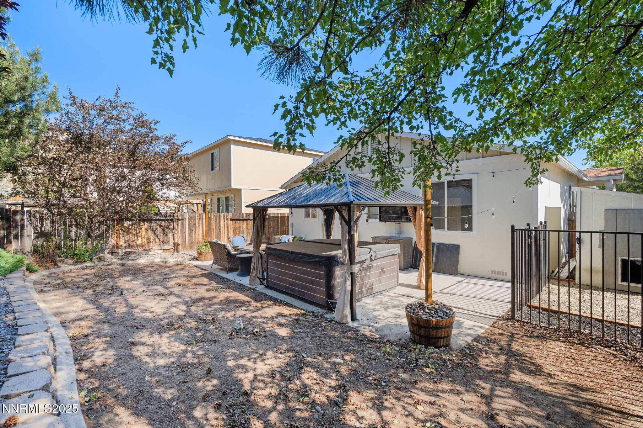 5895 Evening Blue Court Property Photo 33