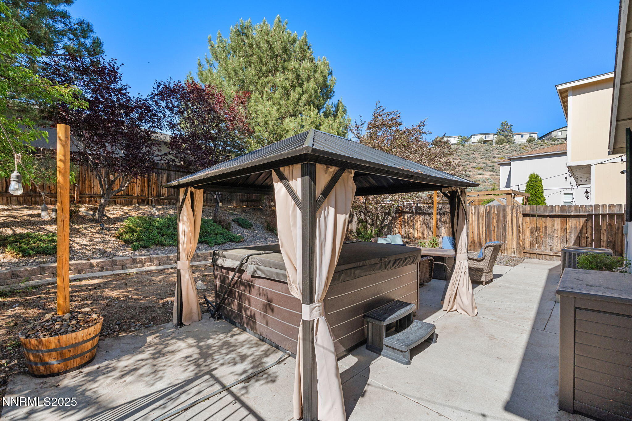5895 Evening Blue Court Property Photo 34