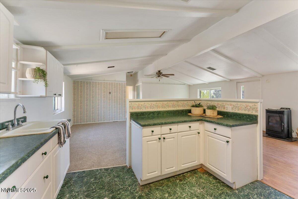 330 Gerdes Avenue Property Photo 8