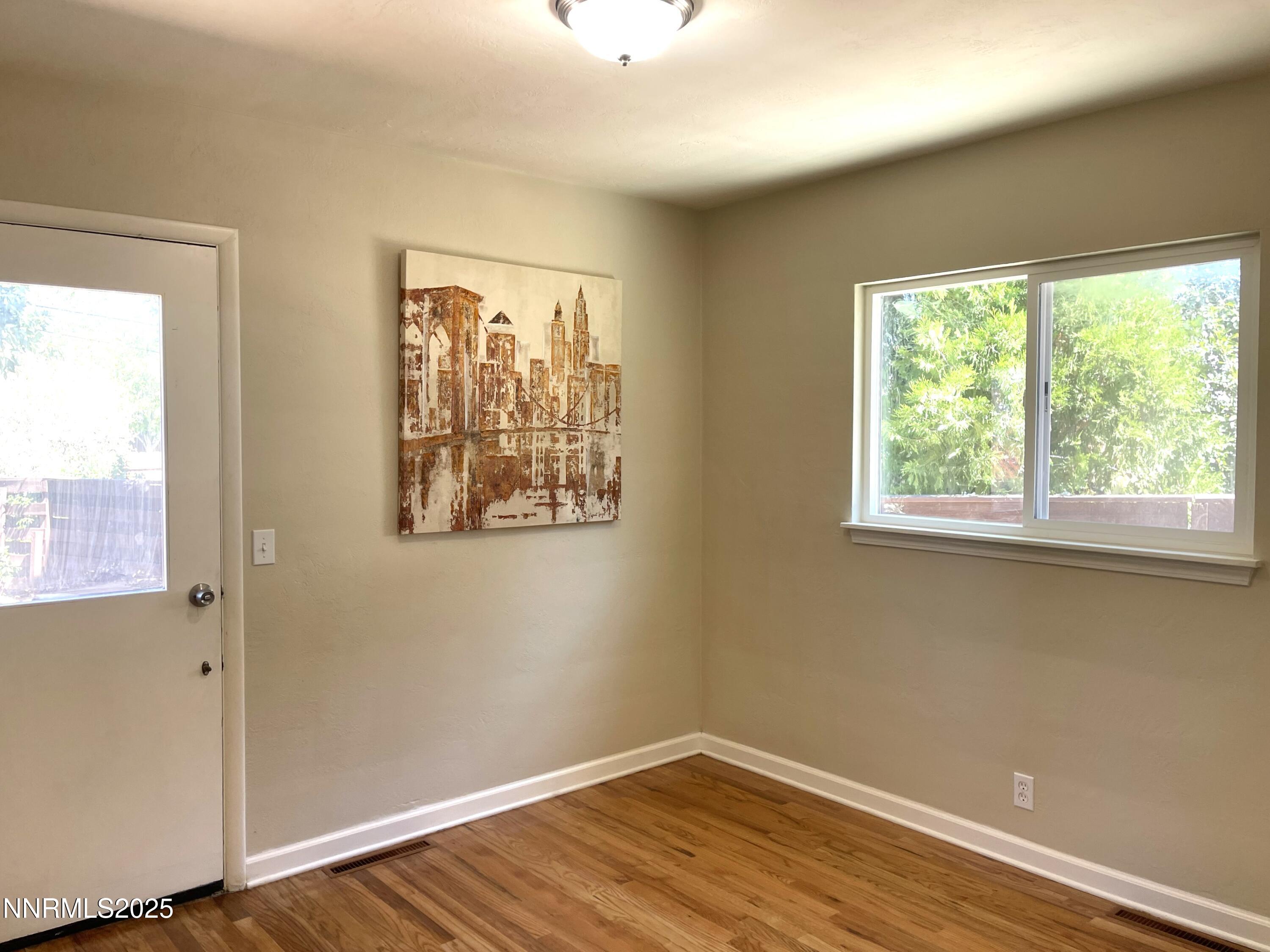 2485 Riviera Street Property Photo 10