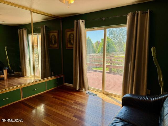 3205 Kingsview Court Property Photo 20