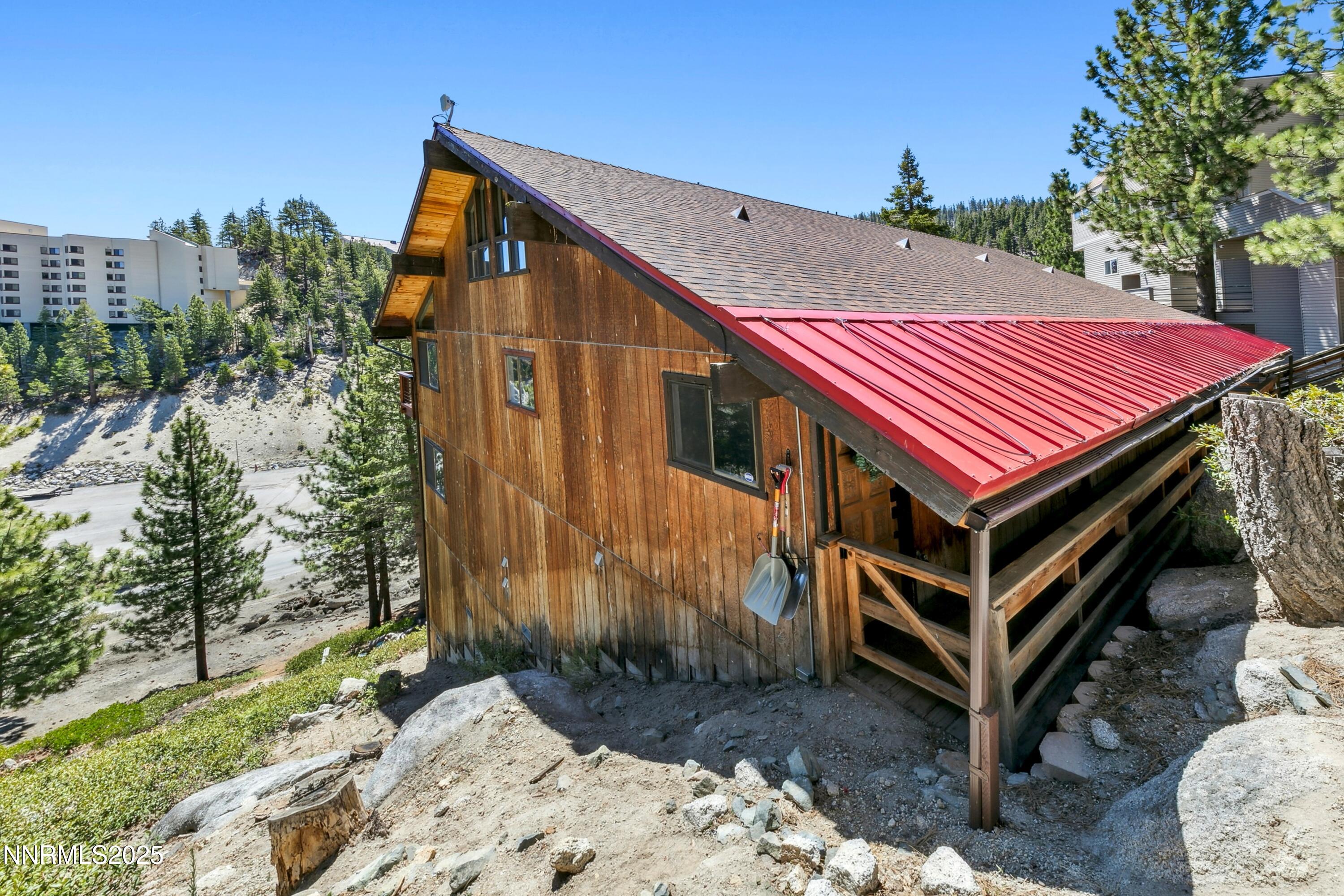 383 Tramway Drive Property Photo 1