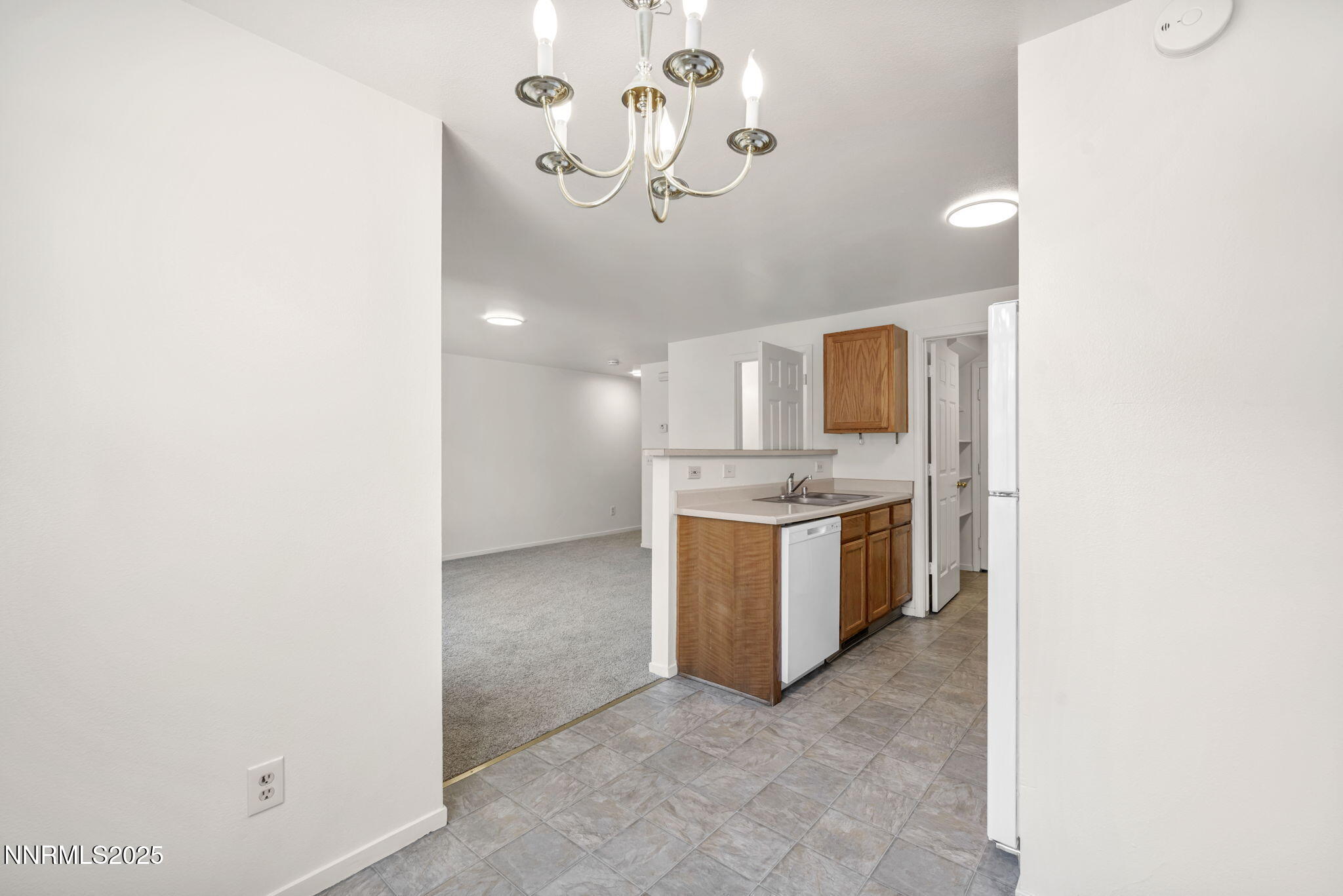 3932-3936 Village Drive Property Photo 18