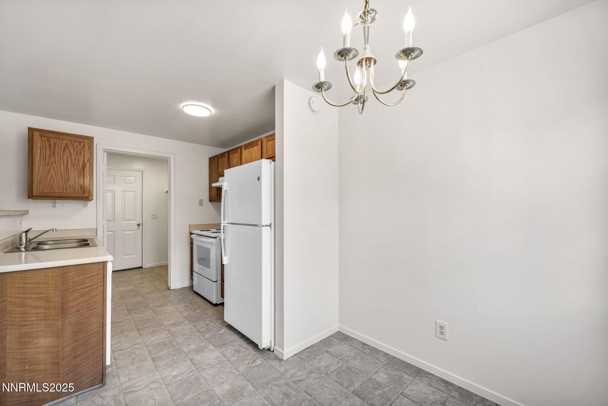 3932-3936 Village Drive Property Photo 19