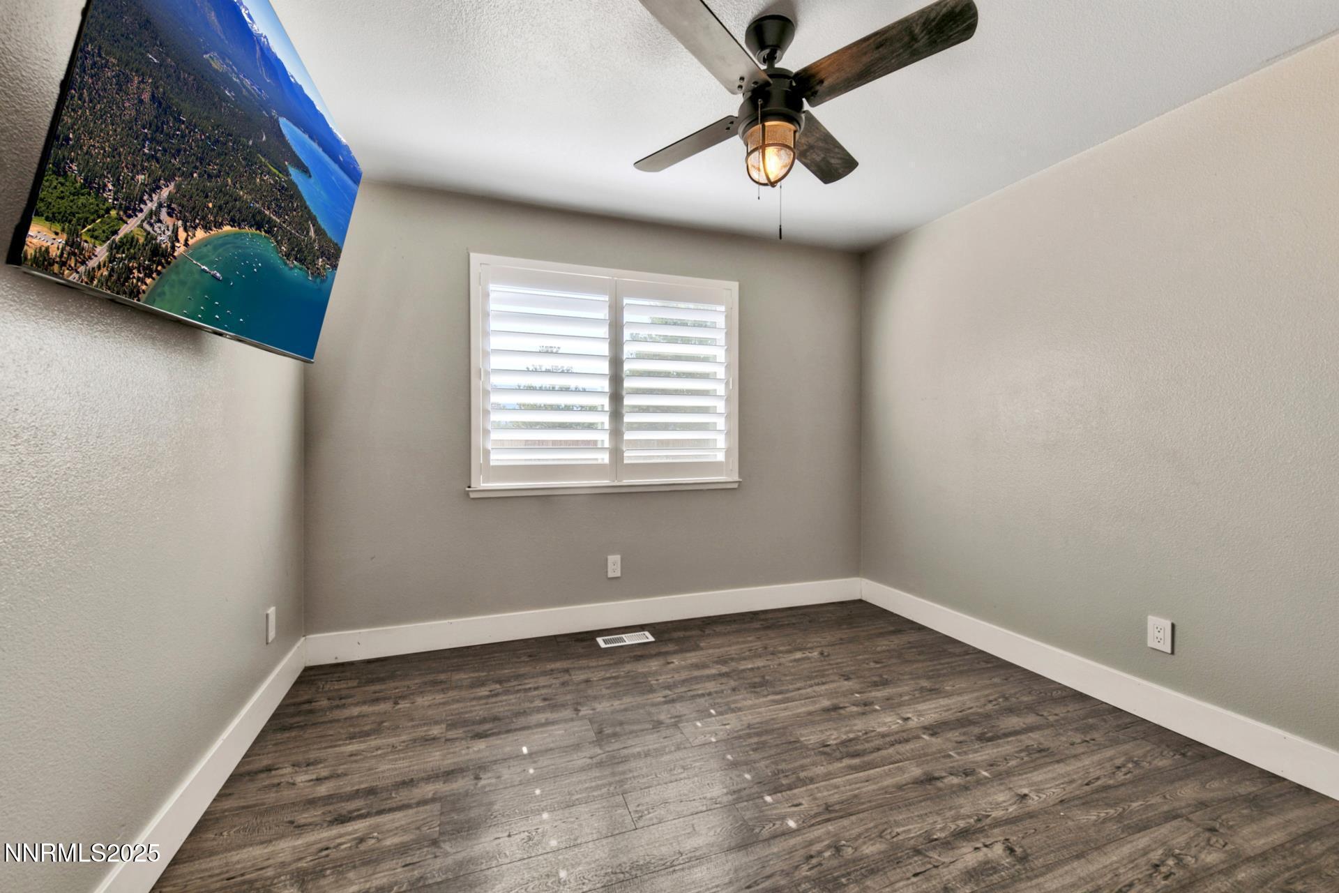 772 Mammoth Way Property Photo 28