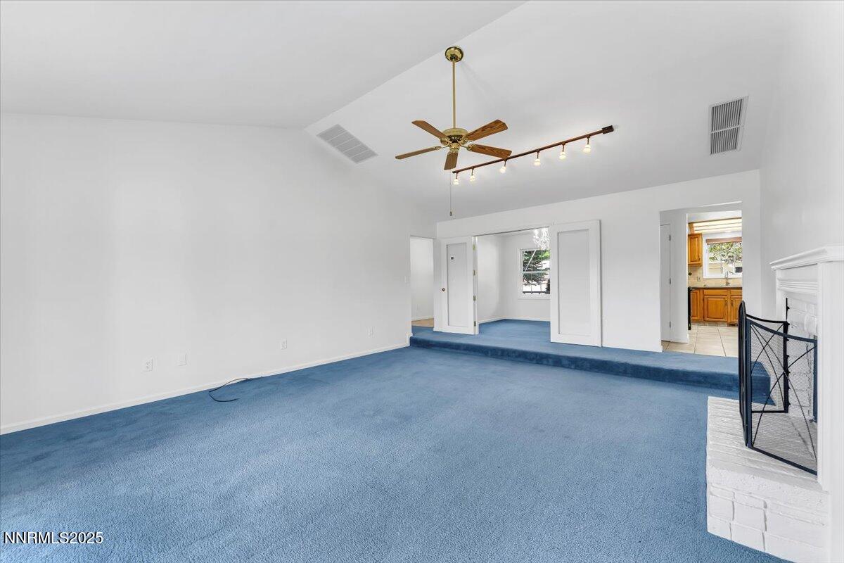 3277 Dartmouth Court Property Photo 12