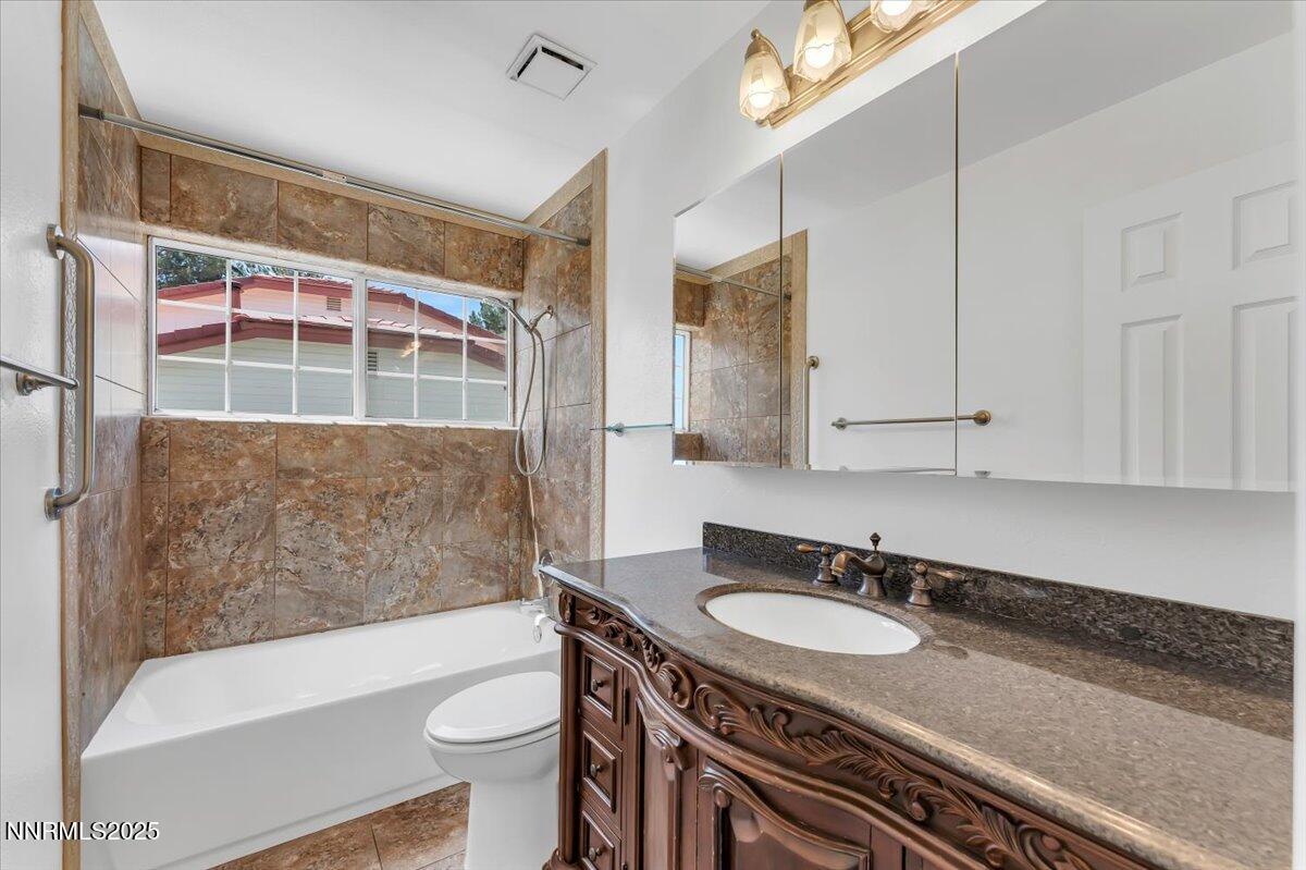 3277 Dartmouth Court Property Photo 21