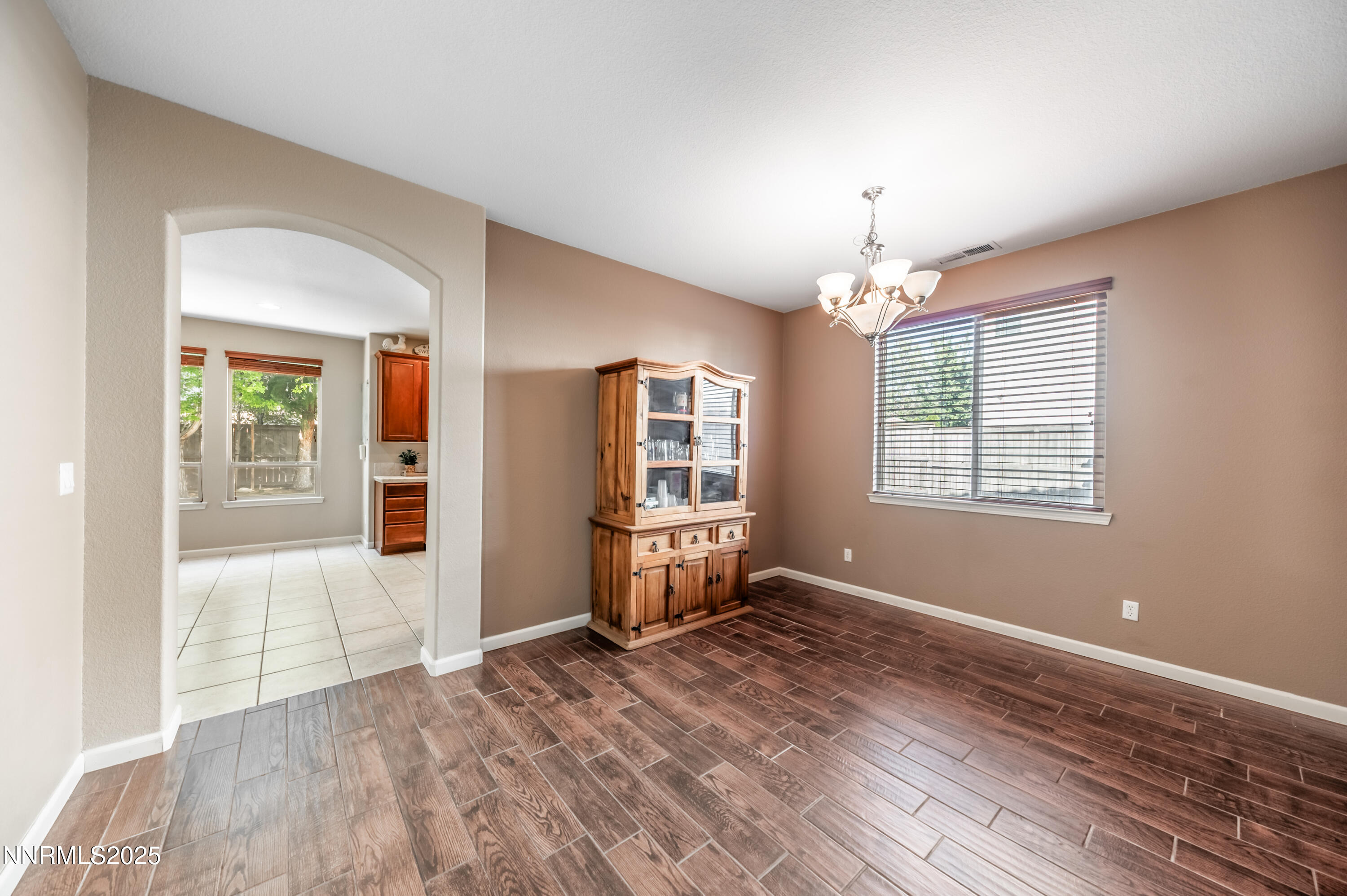 471 Shire Court Property Photo 10