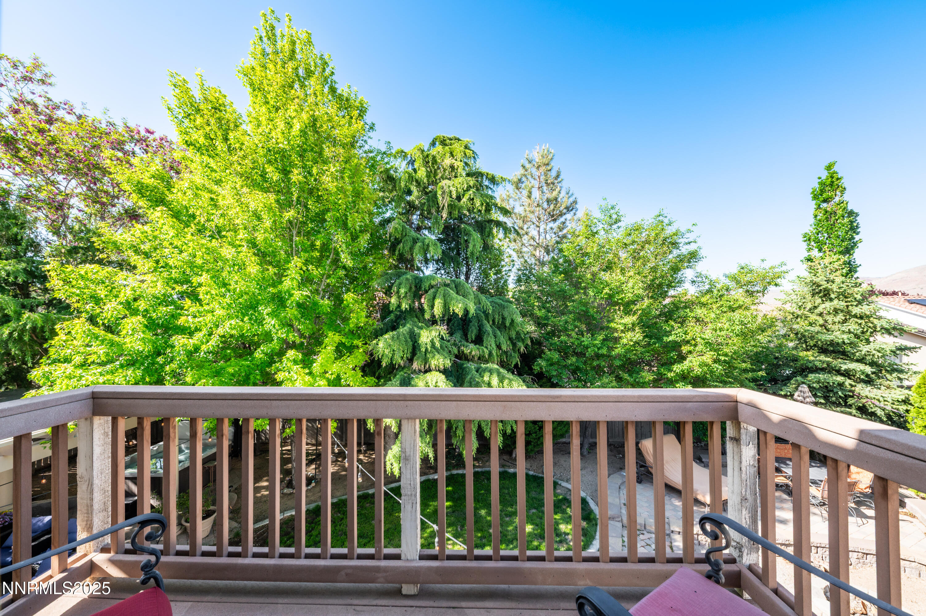 471 Shire Court Property Photo 28
