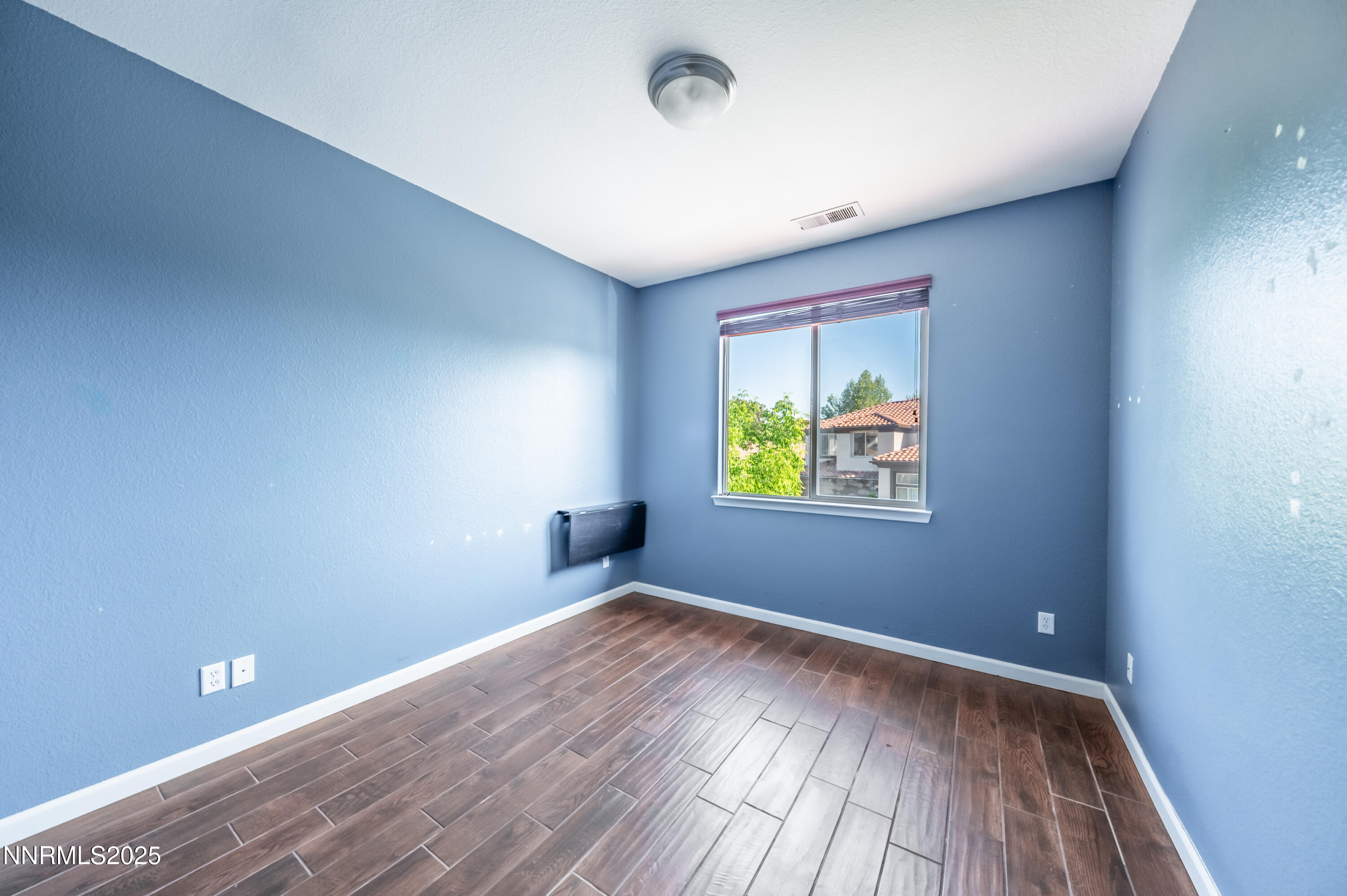 471 Shire Court Property Photo 38