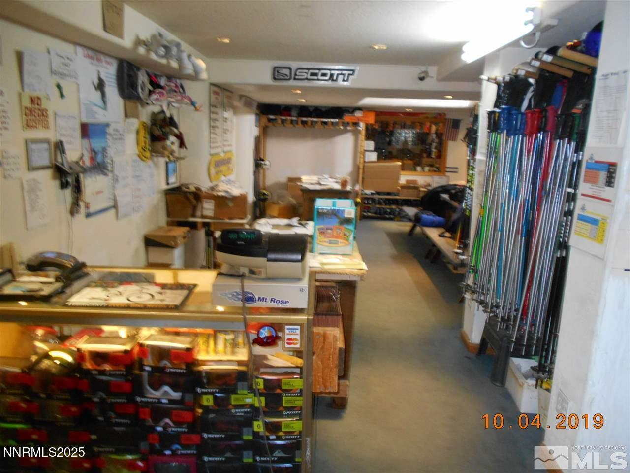 11000 Mount Rose Highway Property Photo 19