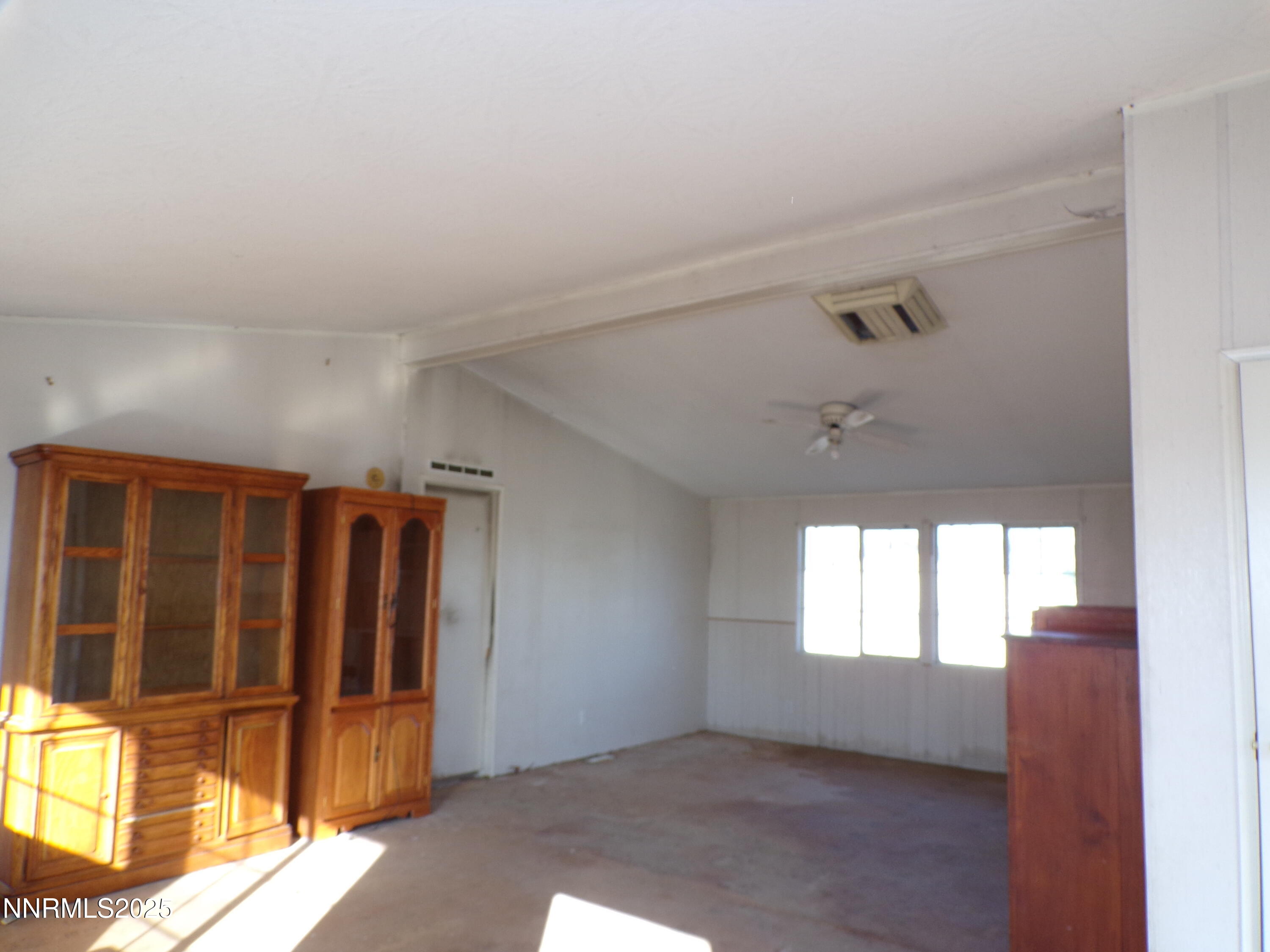 1556 Mallard Way Property Photo 9