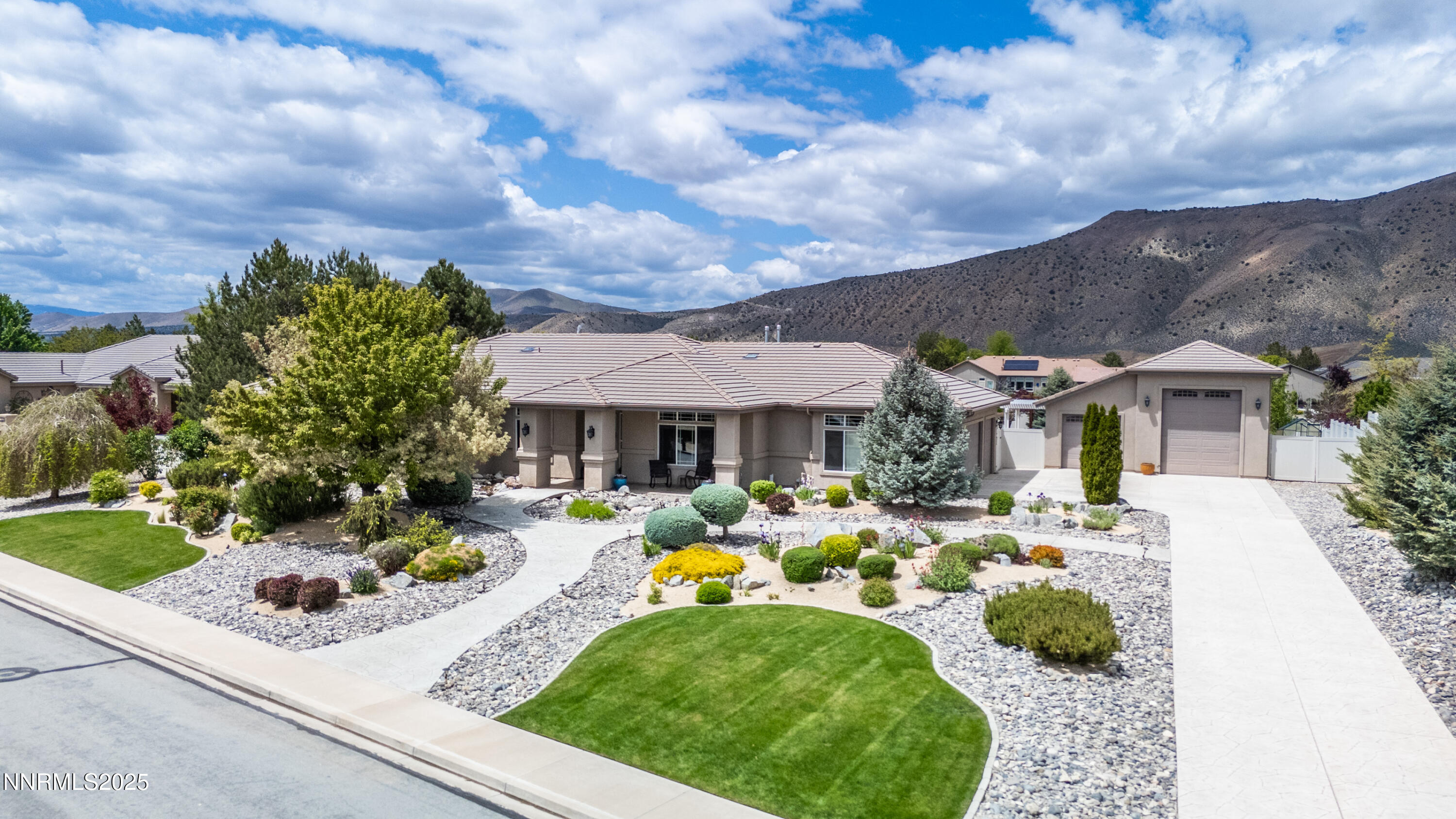 11645 Anthem Drive Property Photo 3