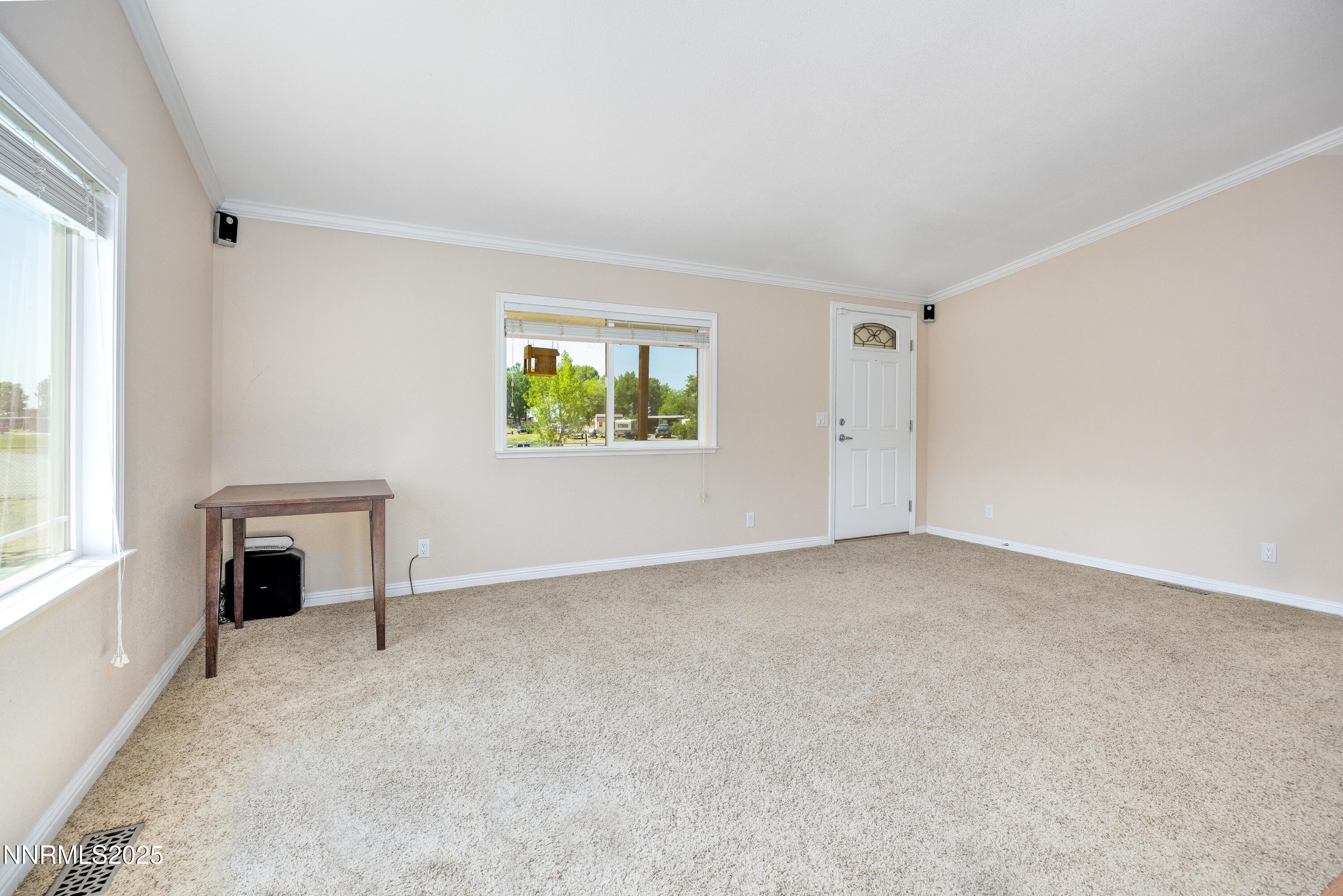 3189 Dallas Drive Property Photo 6