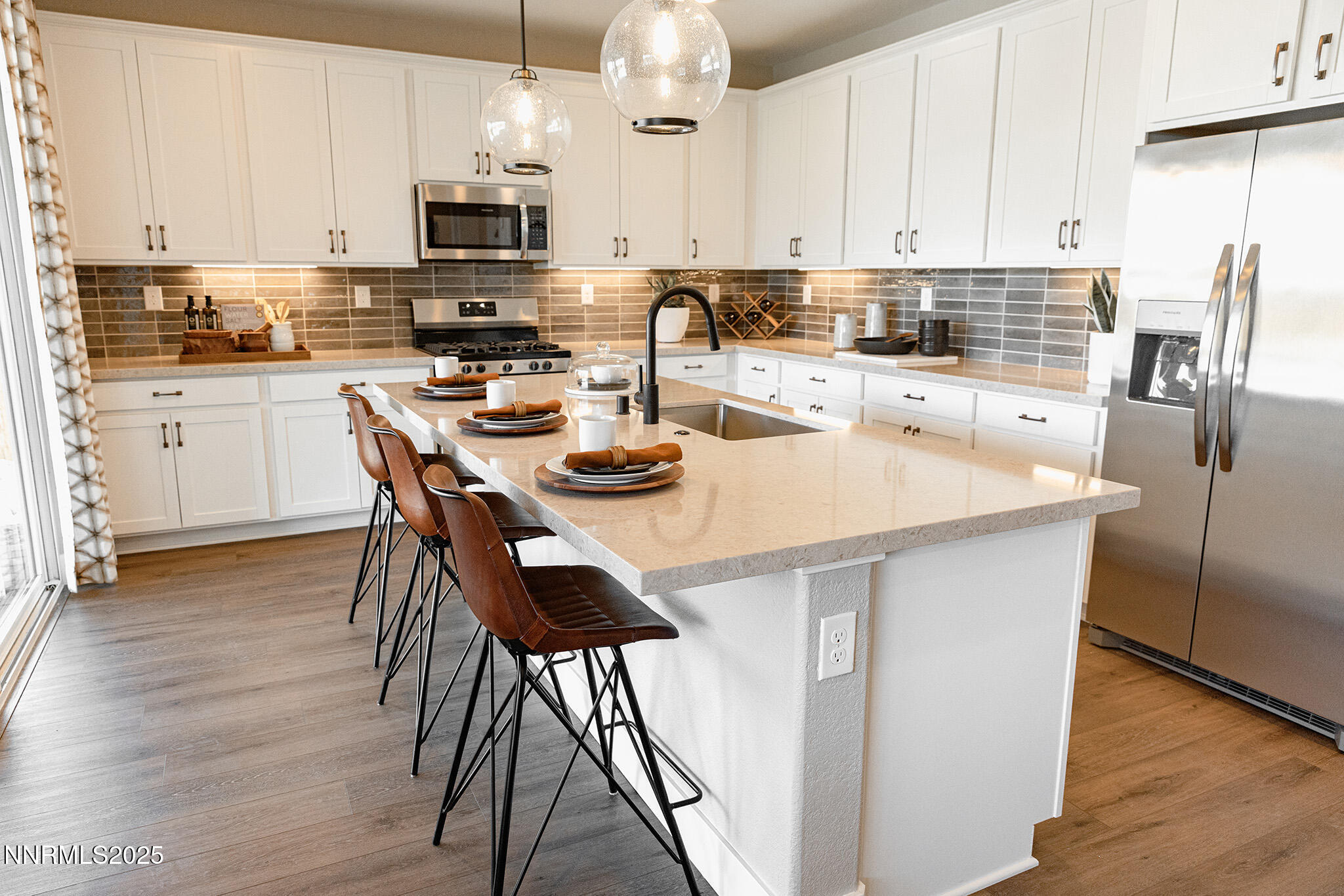 1204 Spur Way Property Photo 10