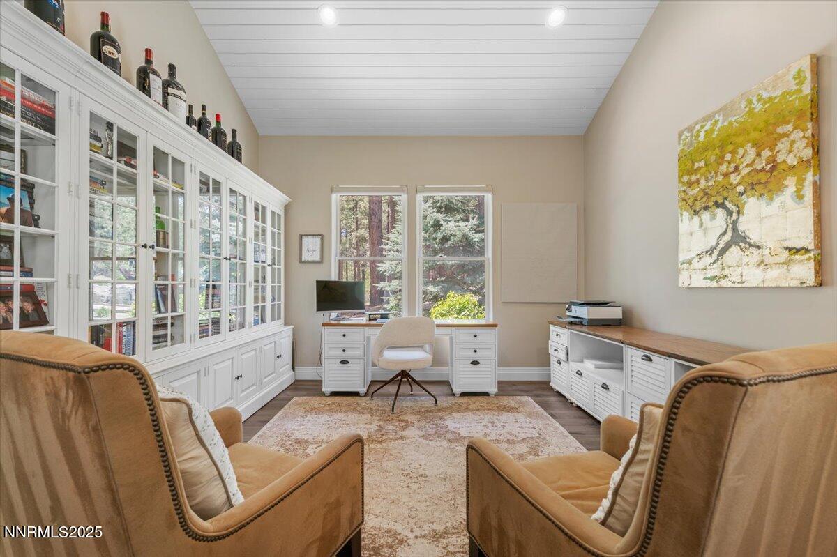 5580 Lausanne Drive Property Photo 25