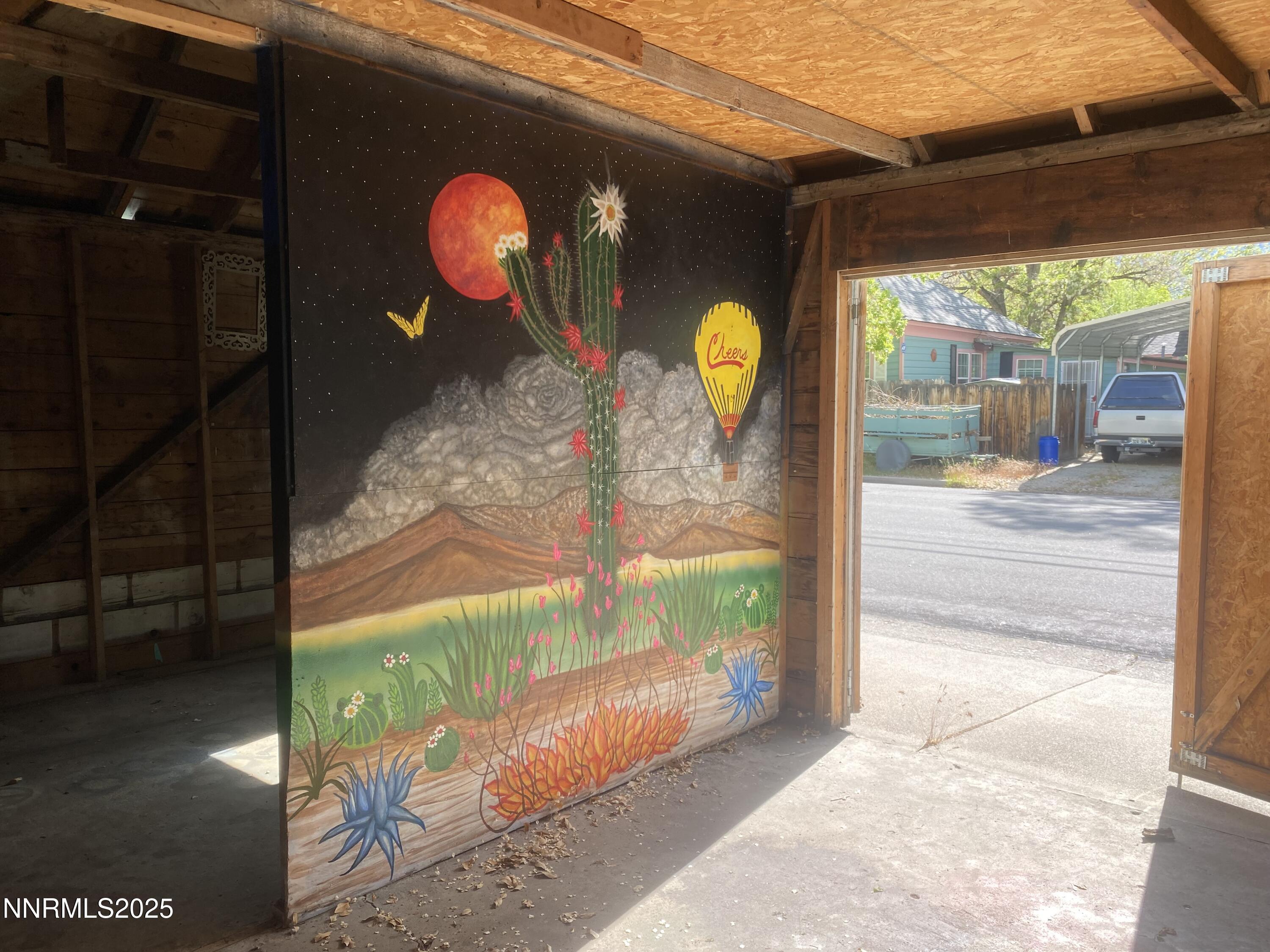 401 & 403 N Walsh Street Property Photo 18