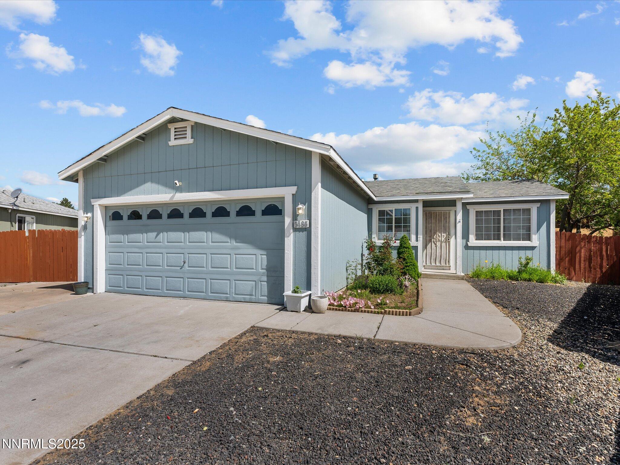 6485 Oneida Court Property Photo 4