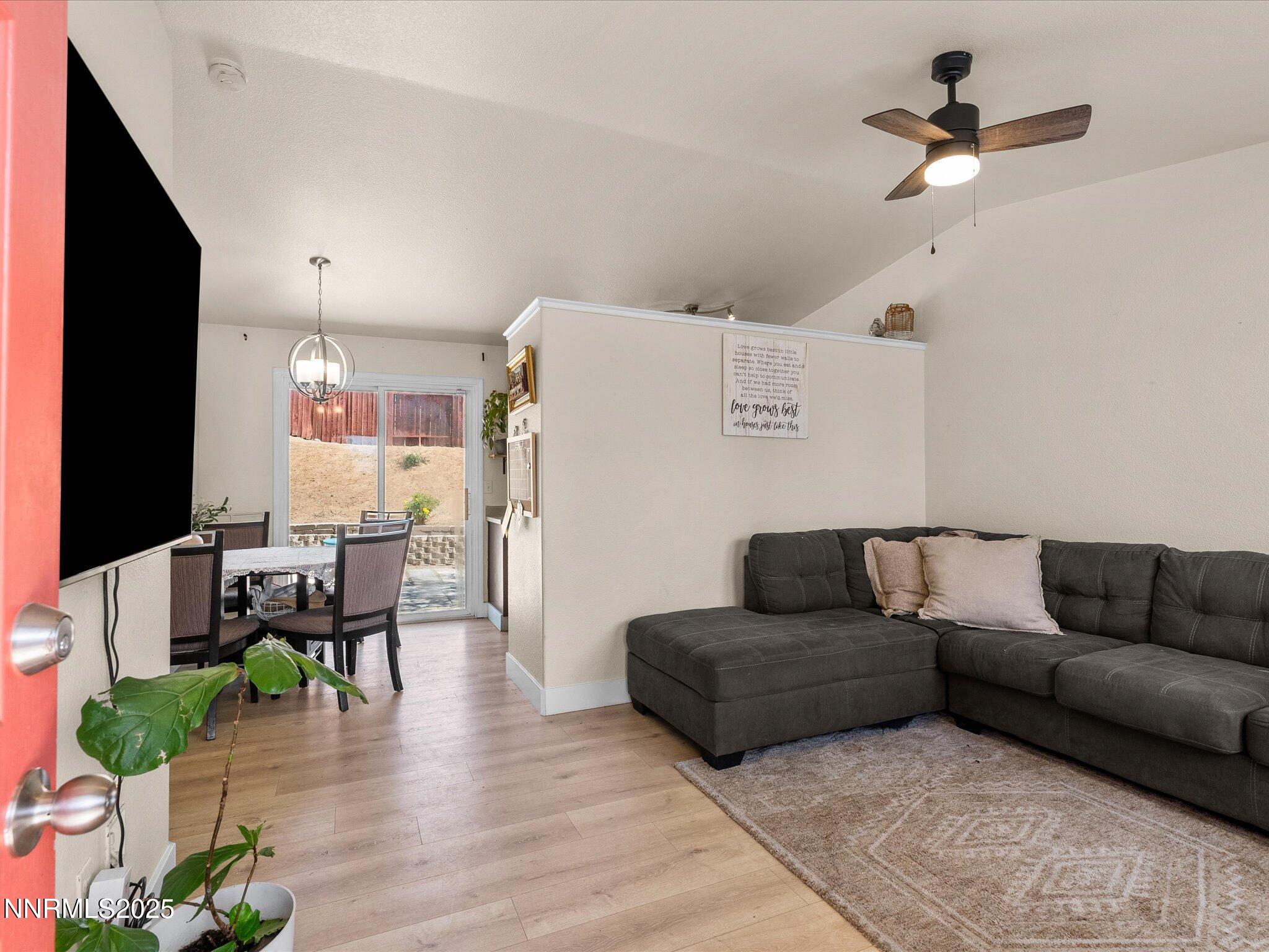 6485 Oneida Court Property Photo 7
