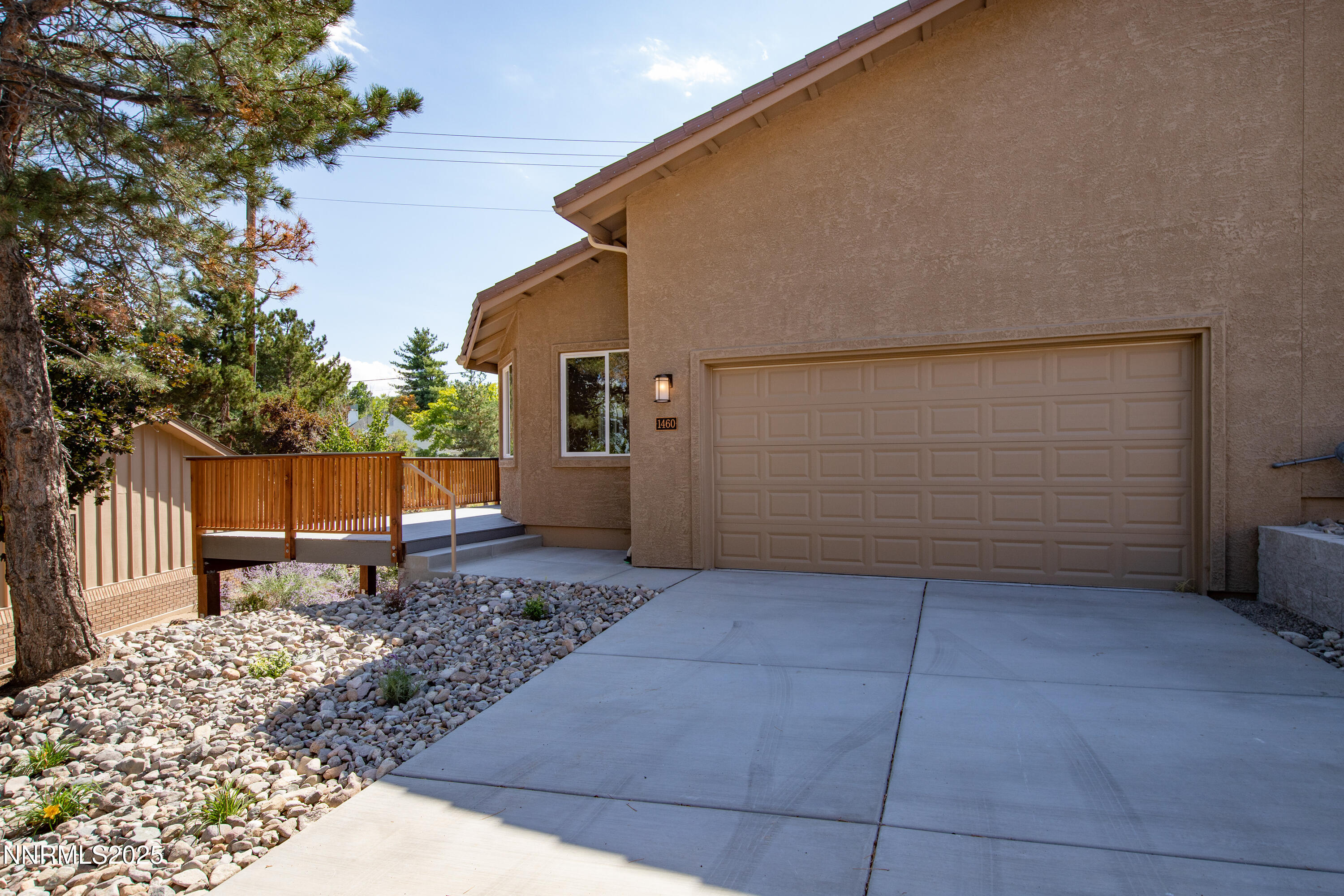 1460 Copper Point Circle Property Photo 3