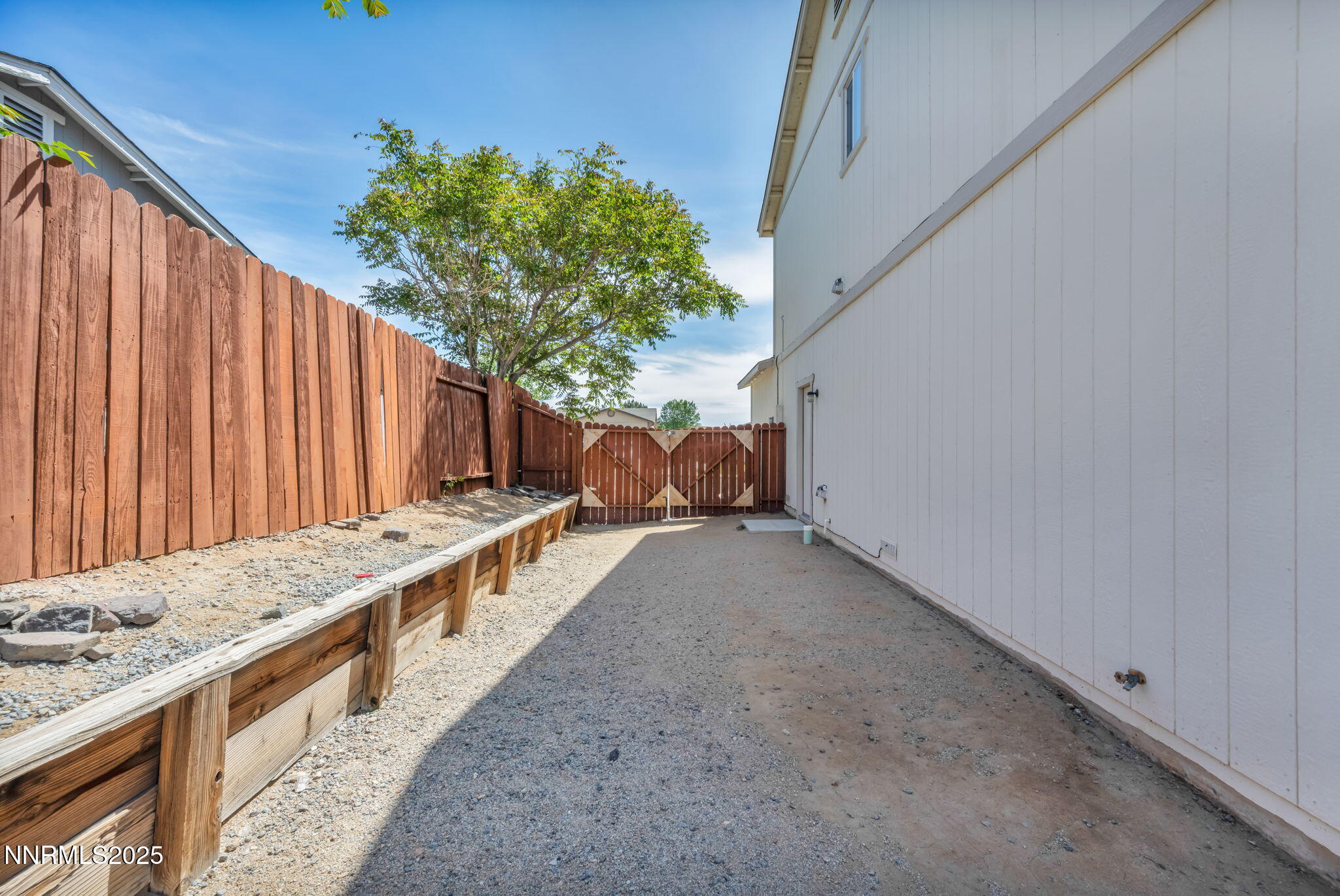 6505 Galice Court Property Photo 7