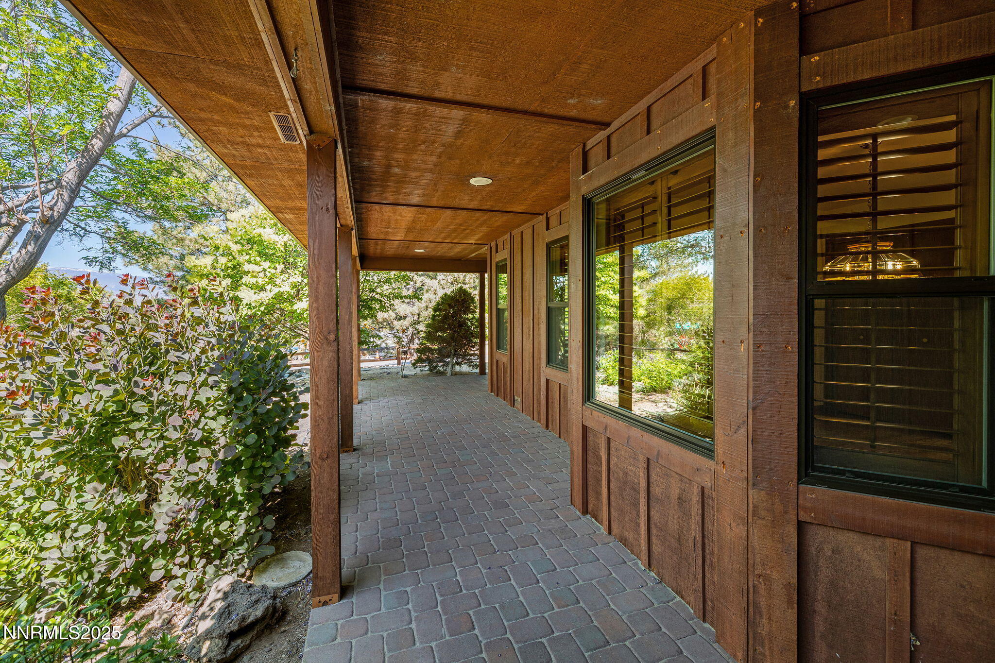 7205 Lingfield Drive Property Photo 6