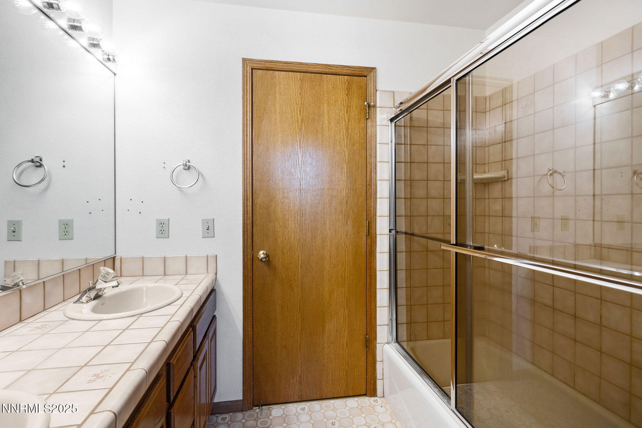 7205 Lingfield Drive Property Photo 22