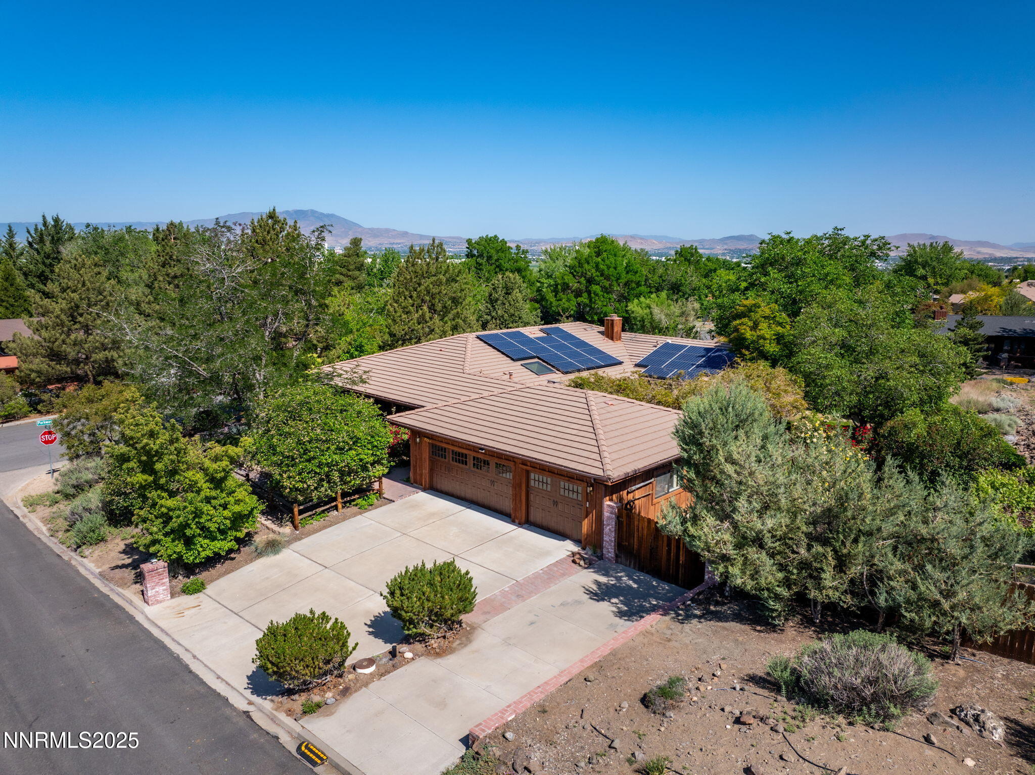 7205 Lingfield Drive Property Photo 40