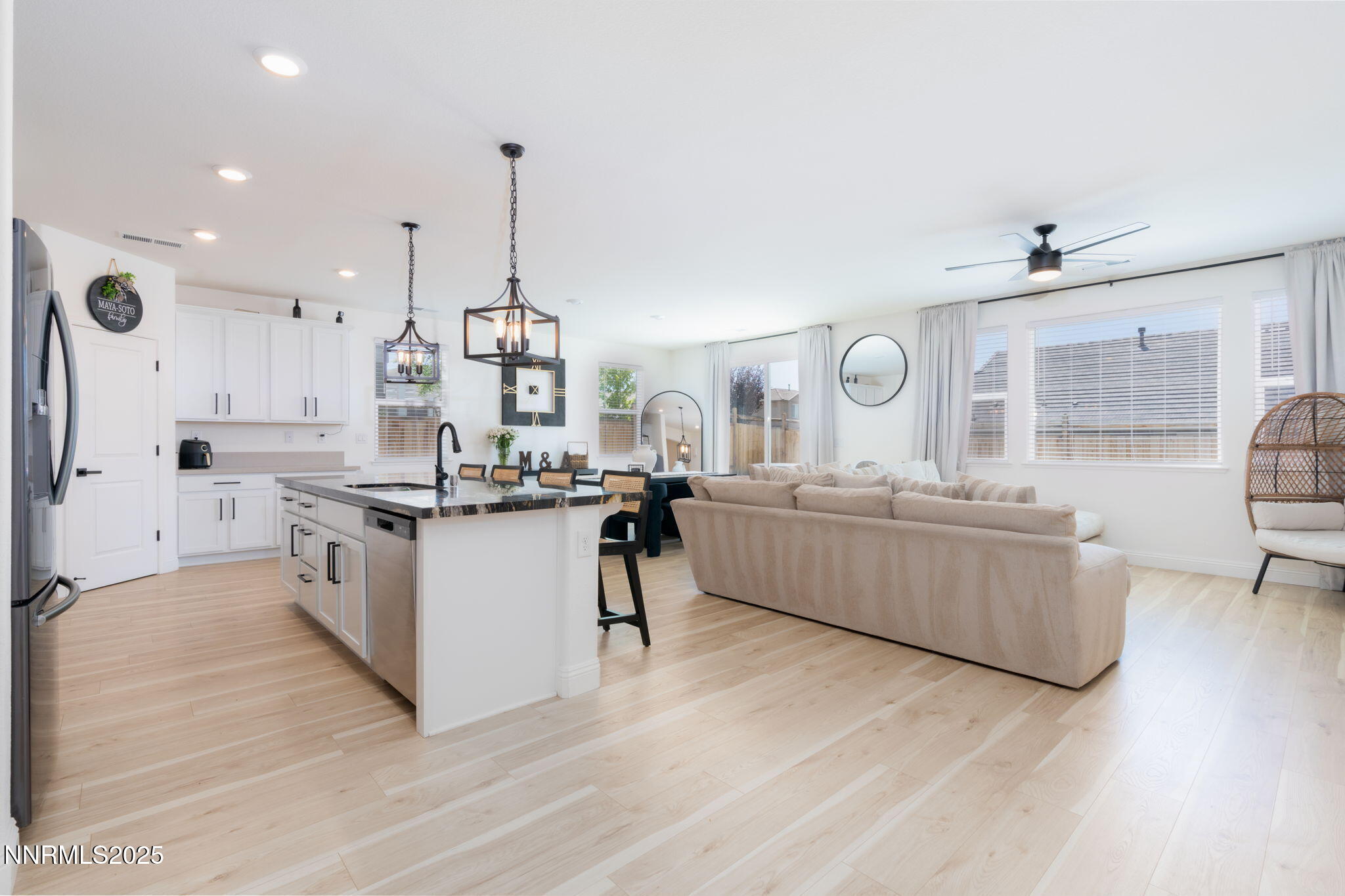 3701 Early Dawn Drive Property Photo 6