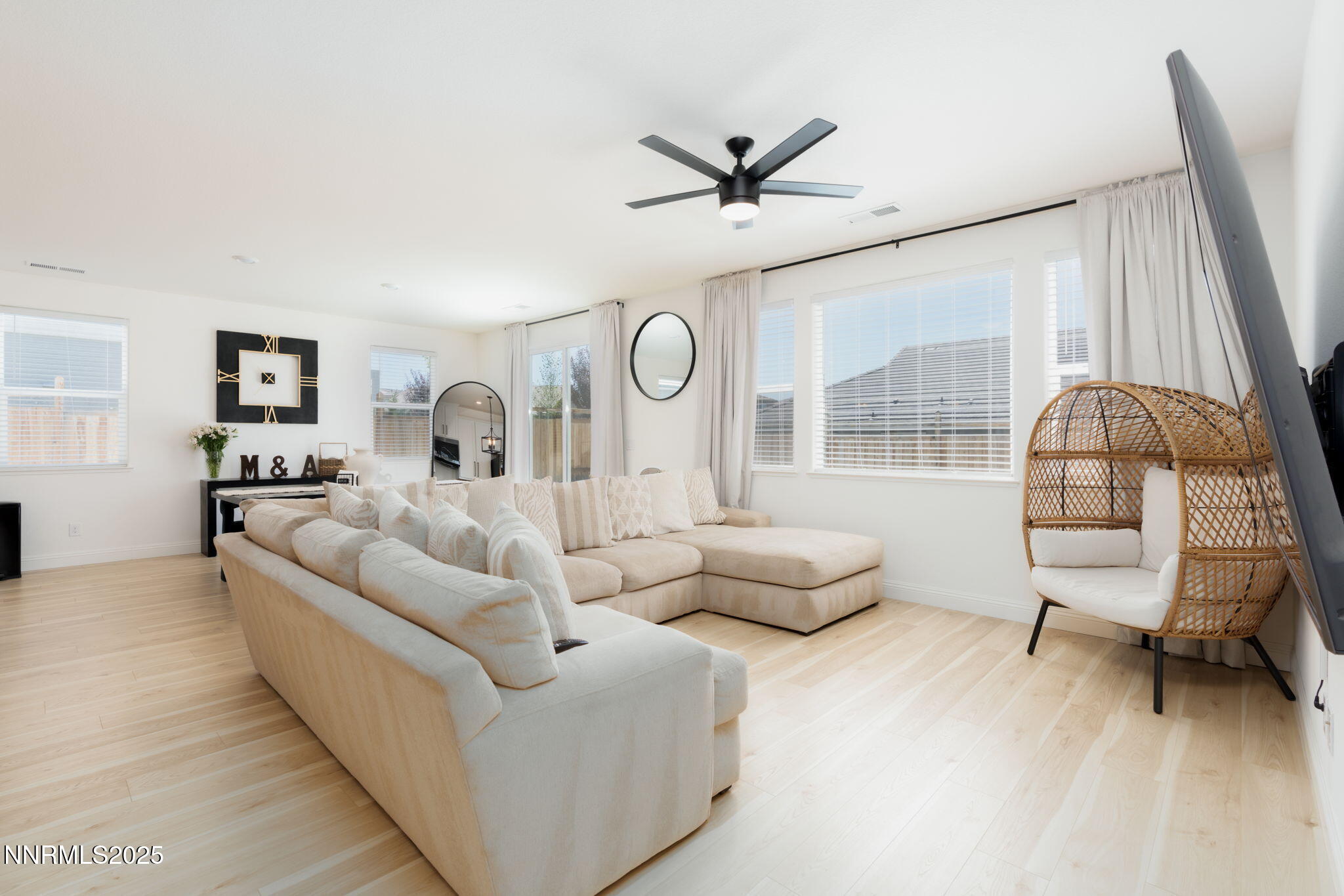 3701 Early Dawn Drive Property Photo 11