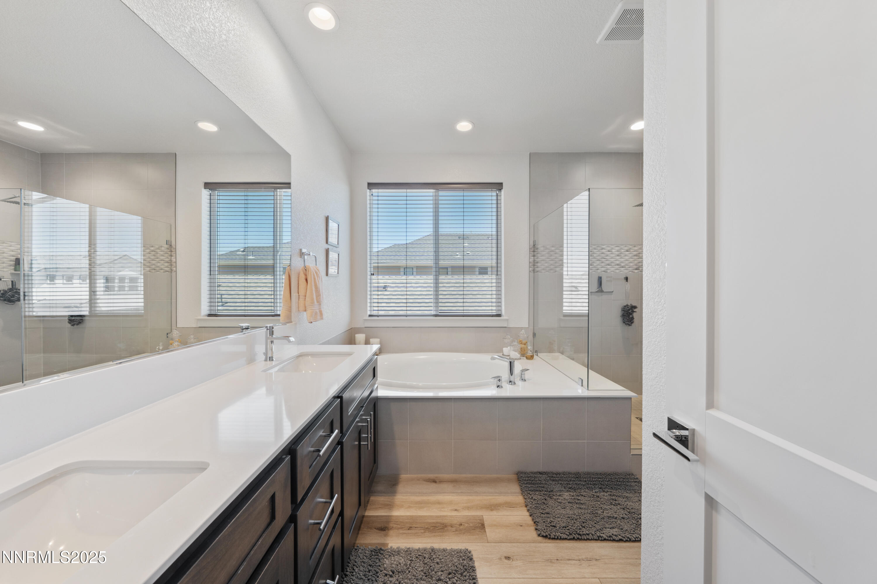 1326 Little Lane Property Photo 33