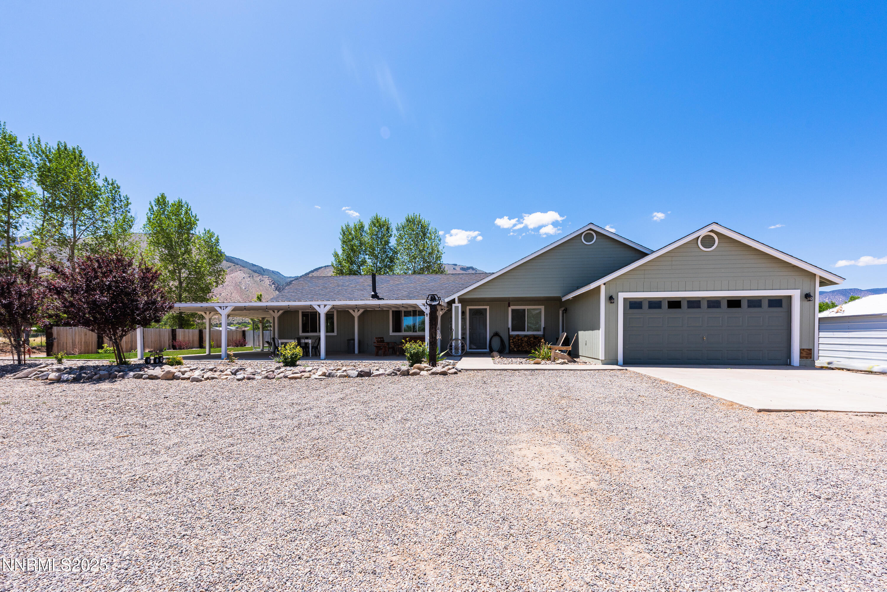 540 Upper Colony Road Property Photo 4