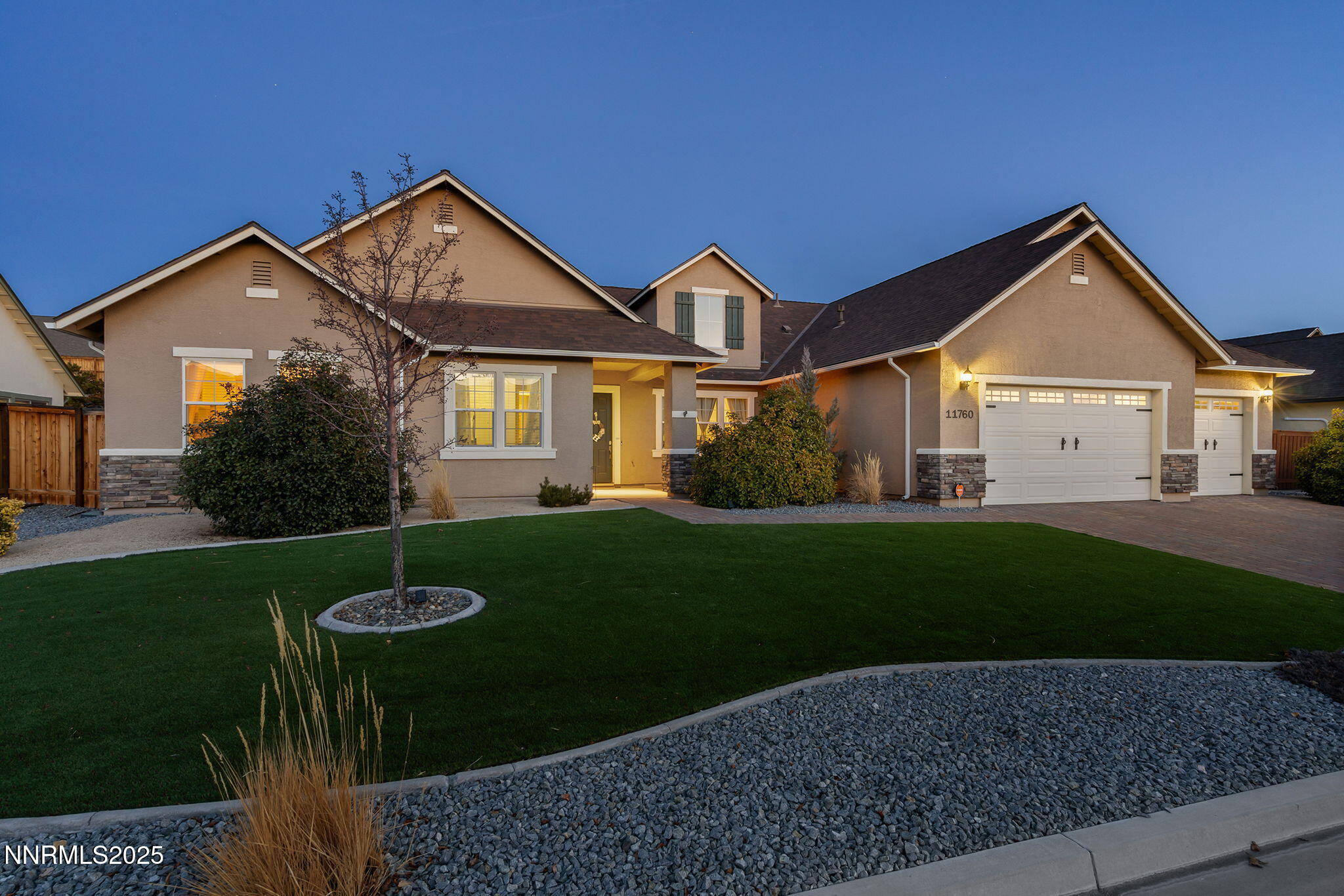 11760 Valley Crest Drive Property Photo 1