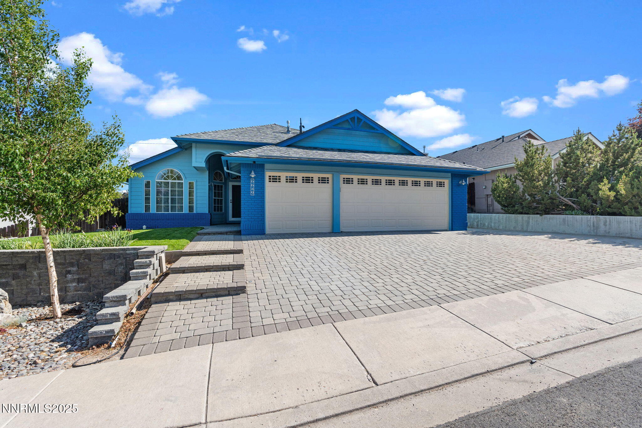 6649 Valley Wood Drive Property Photo 1