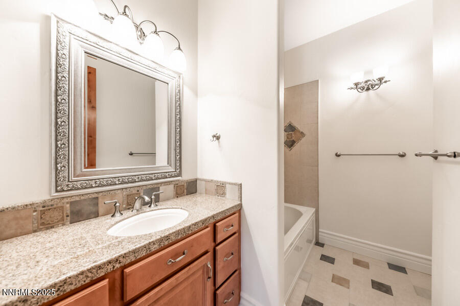 14200 Wild Quail Court Property Photo 23